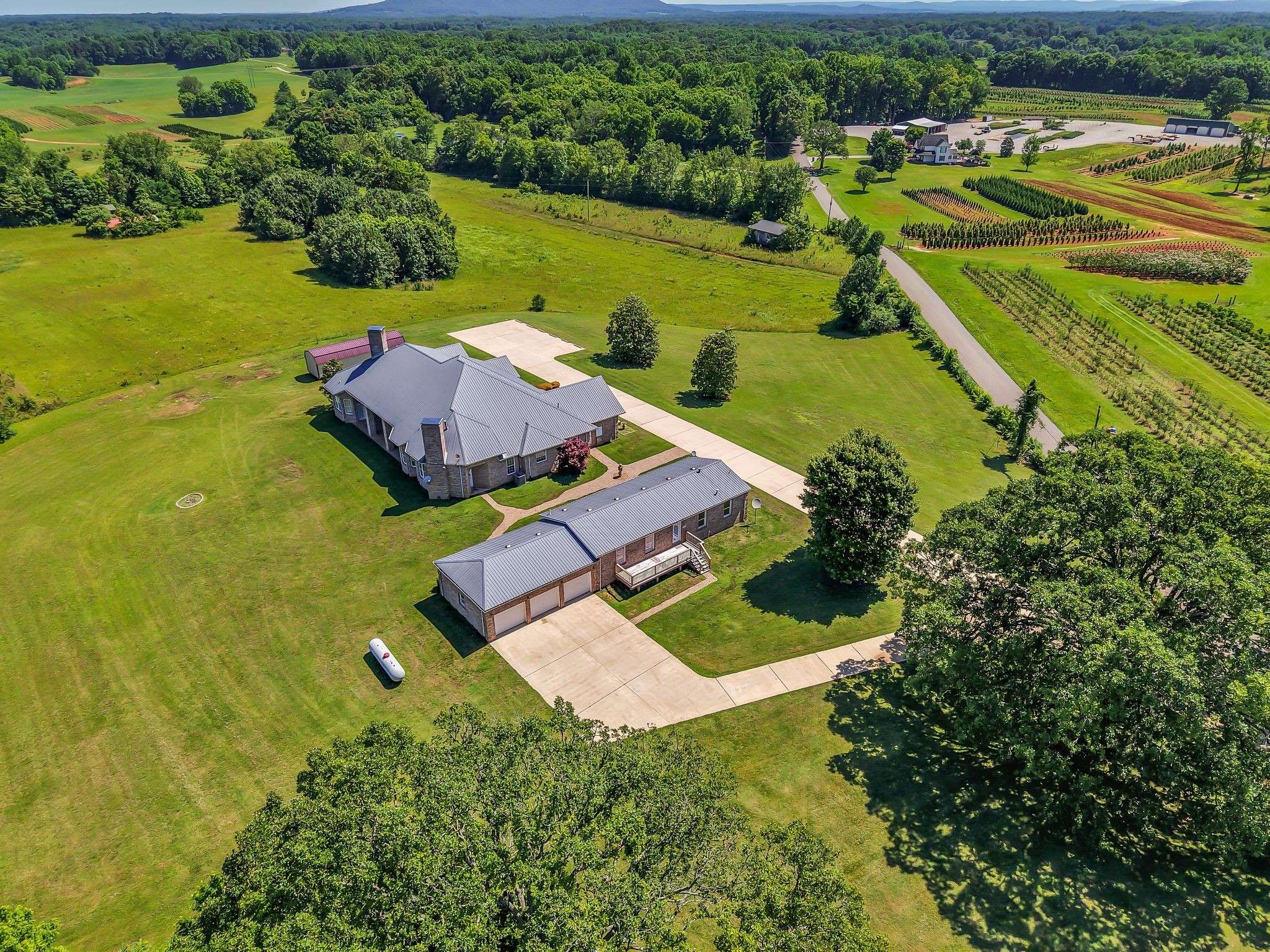 555 Randall Hitchcock Rd, Rock Island, TN 38581