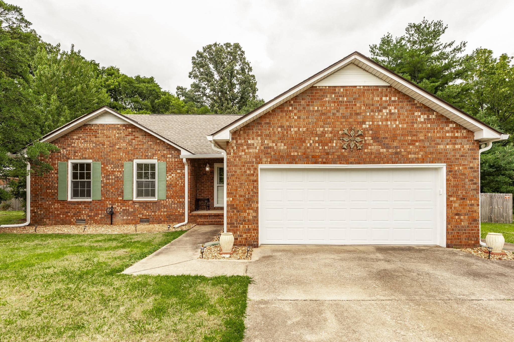 2514 Wellington Pl, Murfreesboro, TN 37128