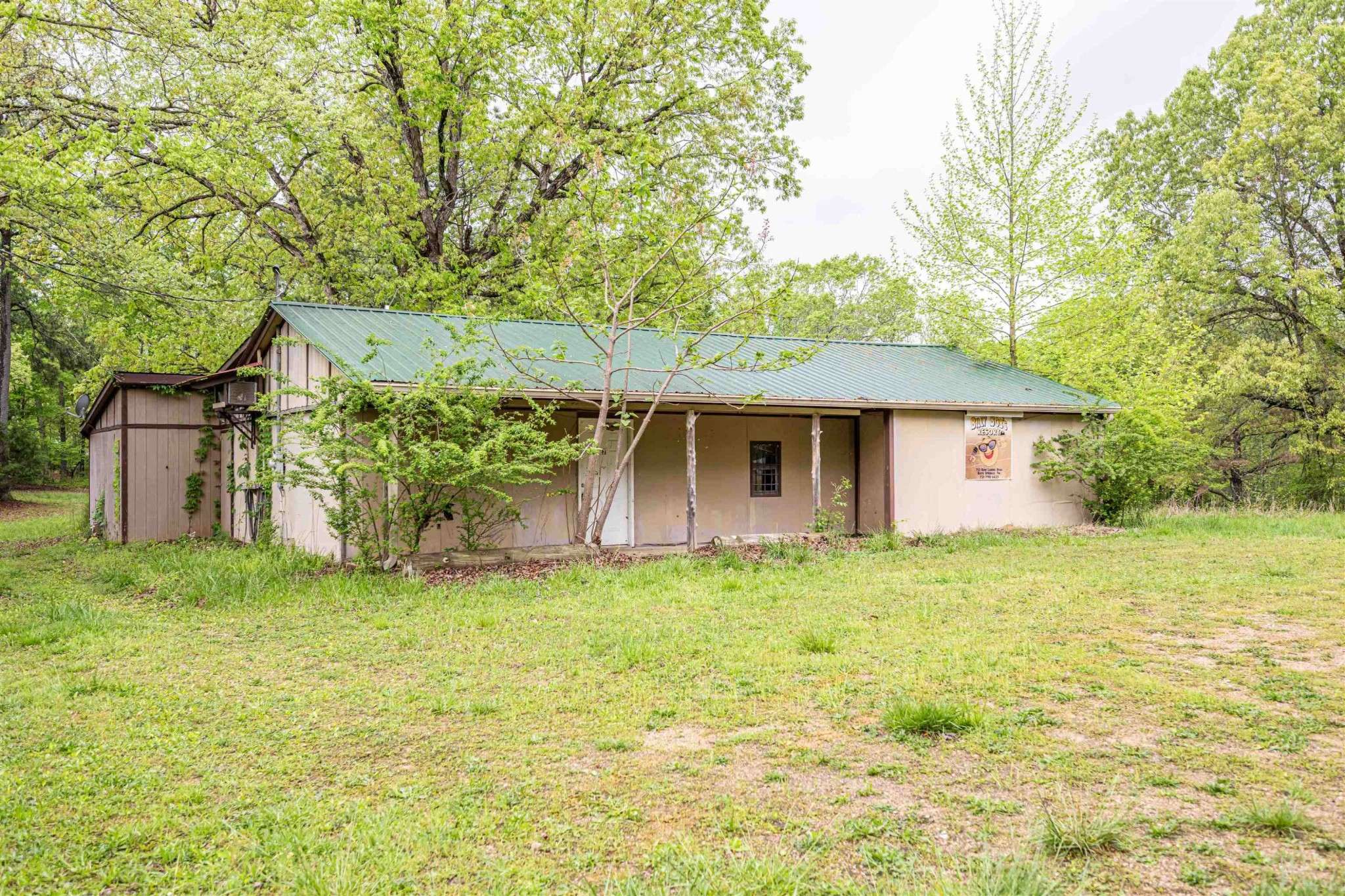 752 Bobs Landing Rd, Bath Springs, TN 38311