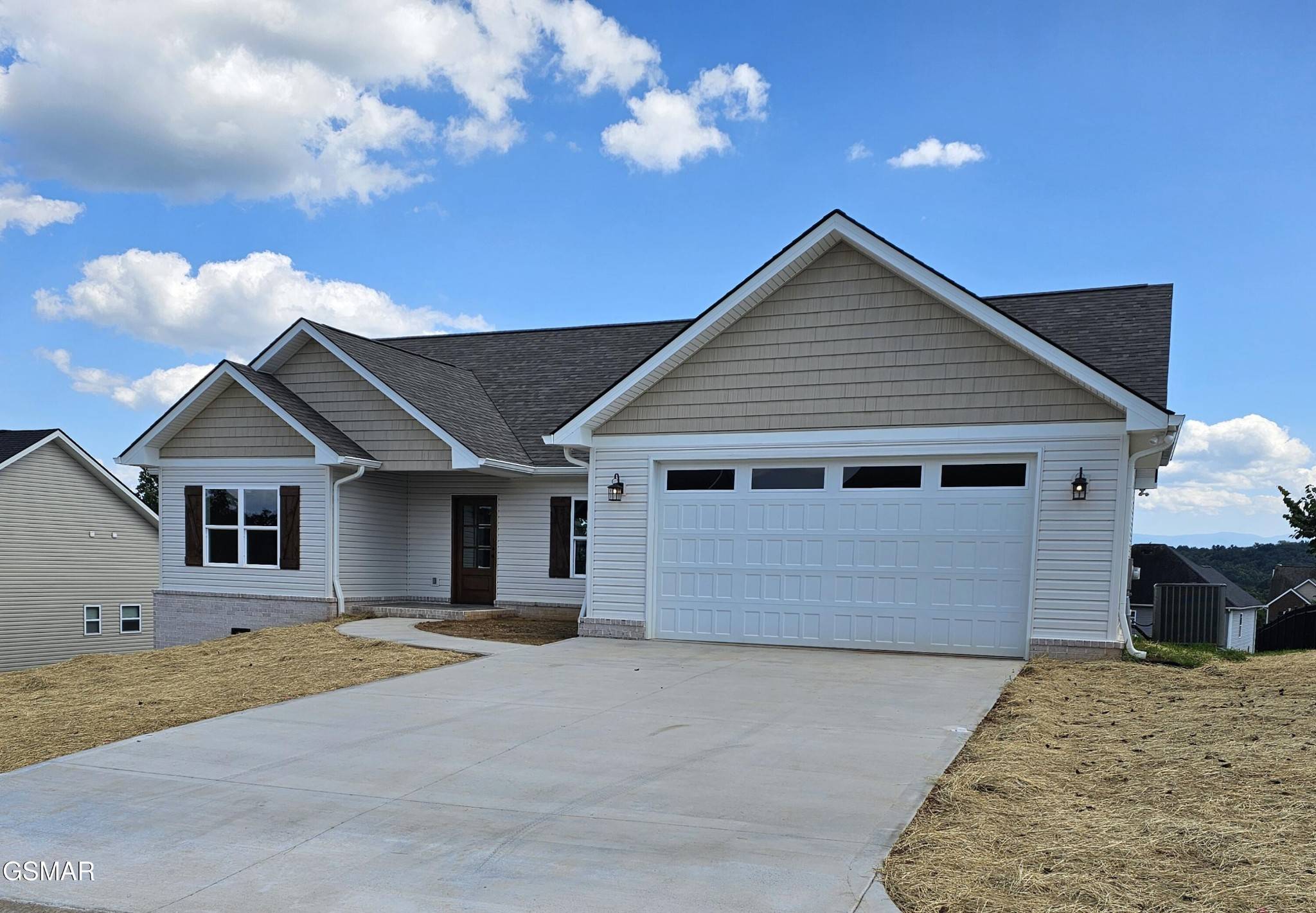 2711 Vista Meadows Lane, Sevierville, TN 37876