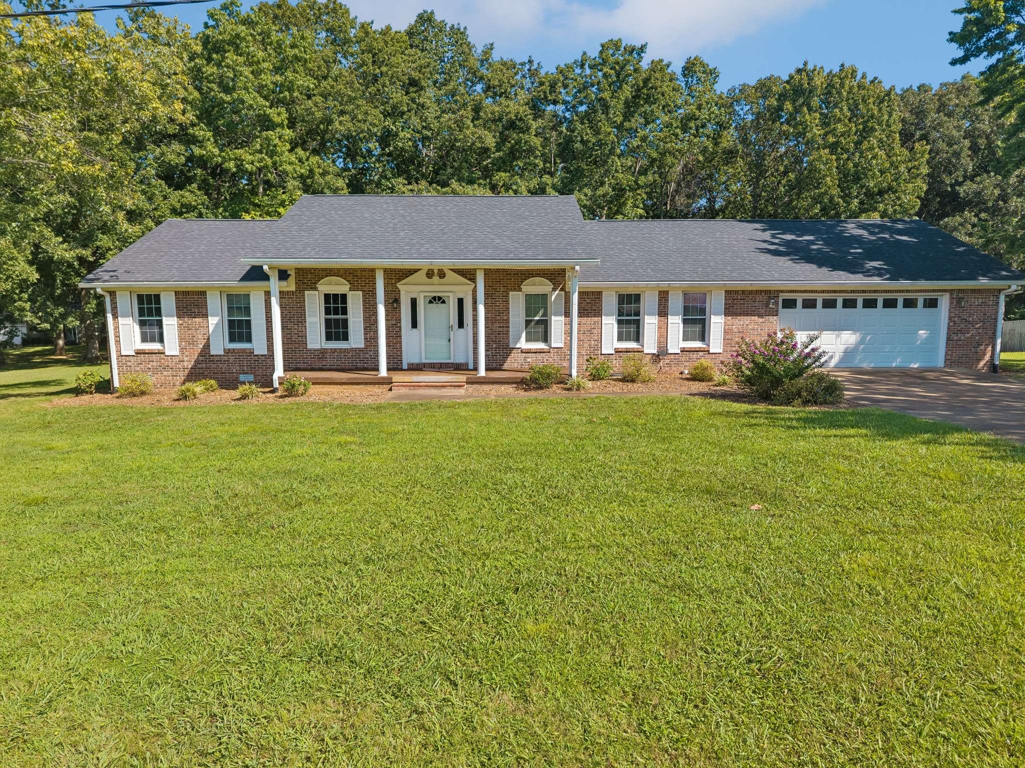 140 Ashley Marie Dr, Hohenwald, TN 38462