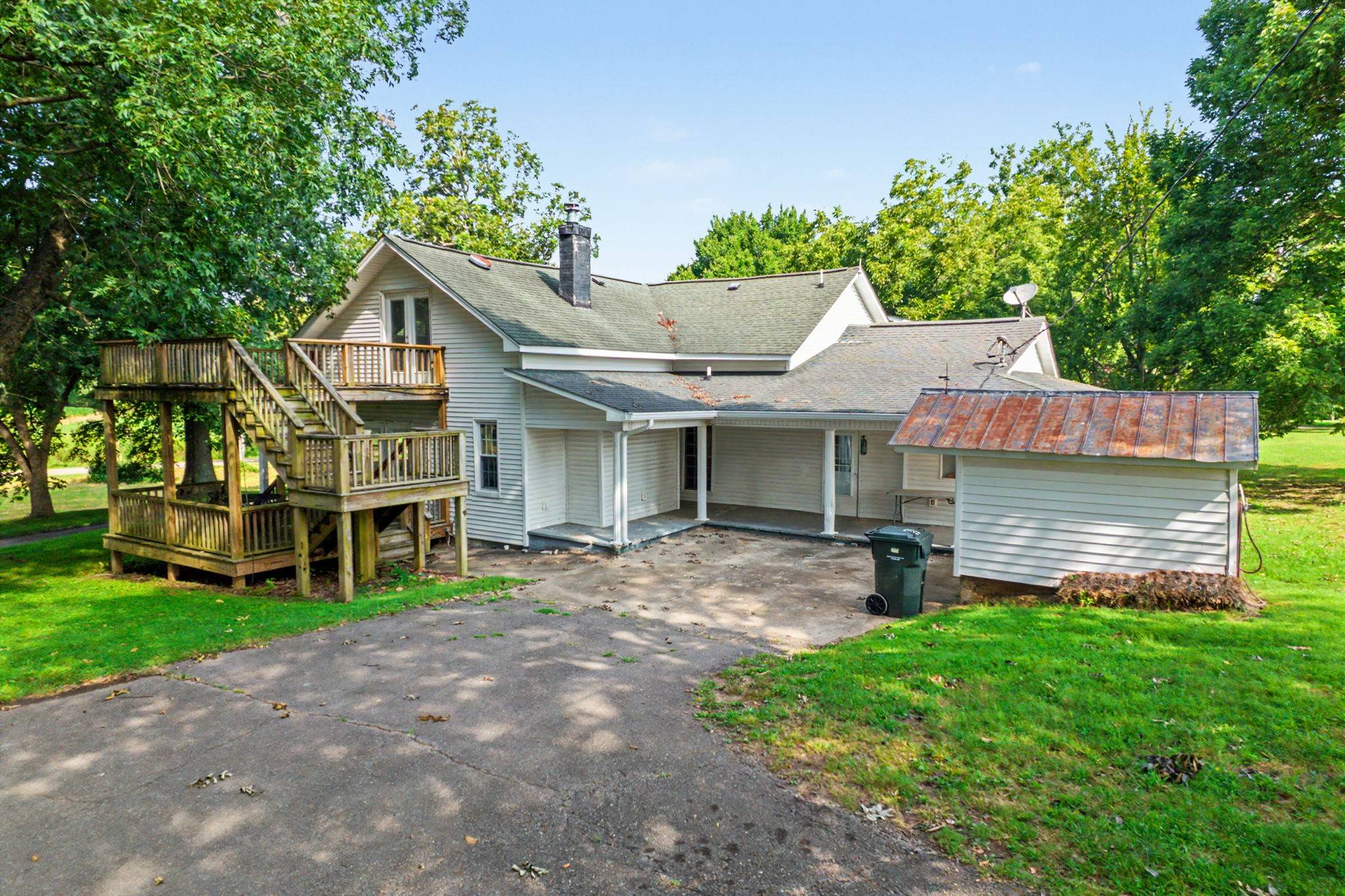 1075 Old State Route 76, Henry, TN 38231