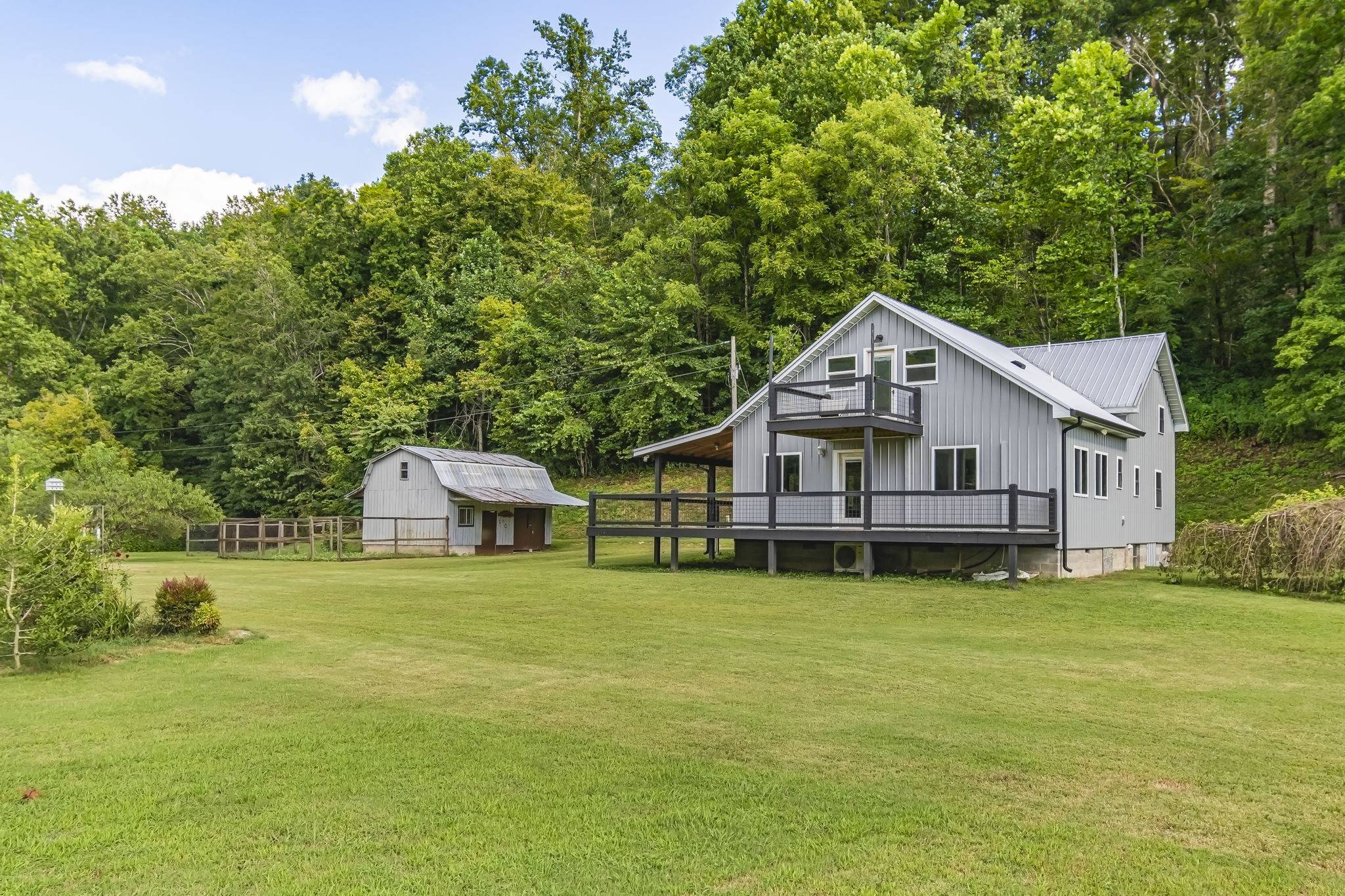 3344 Highway 438 E, Pleasantville, TN 37033