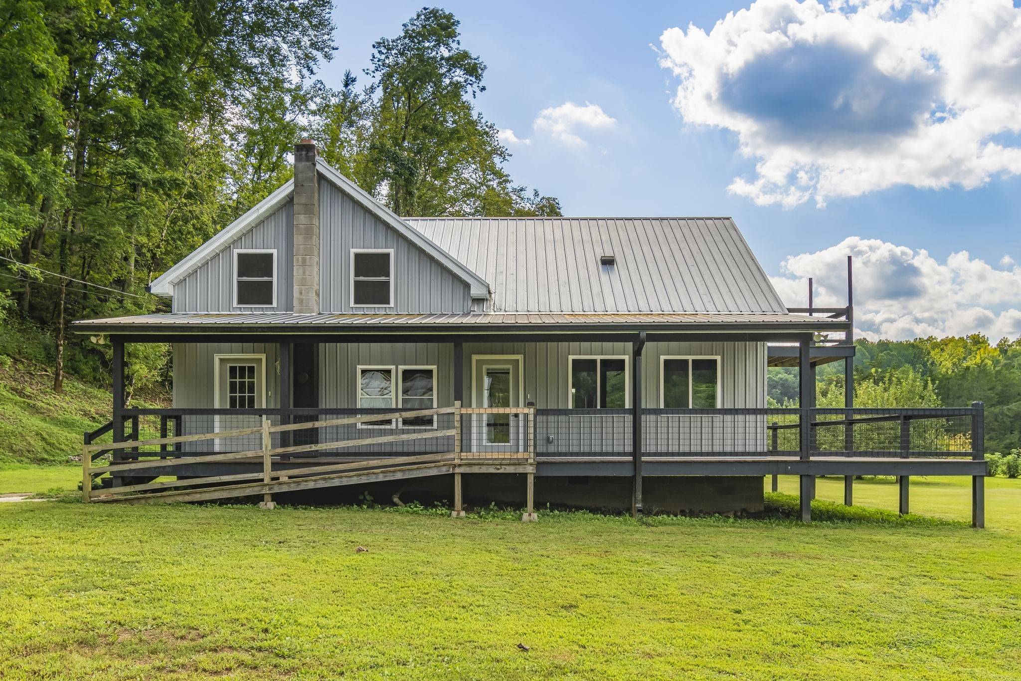 3344 Highway 438 E, Pleasantville, TN 37033