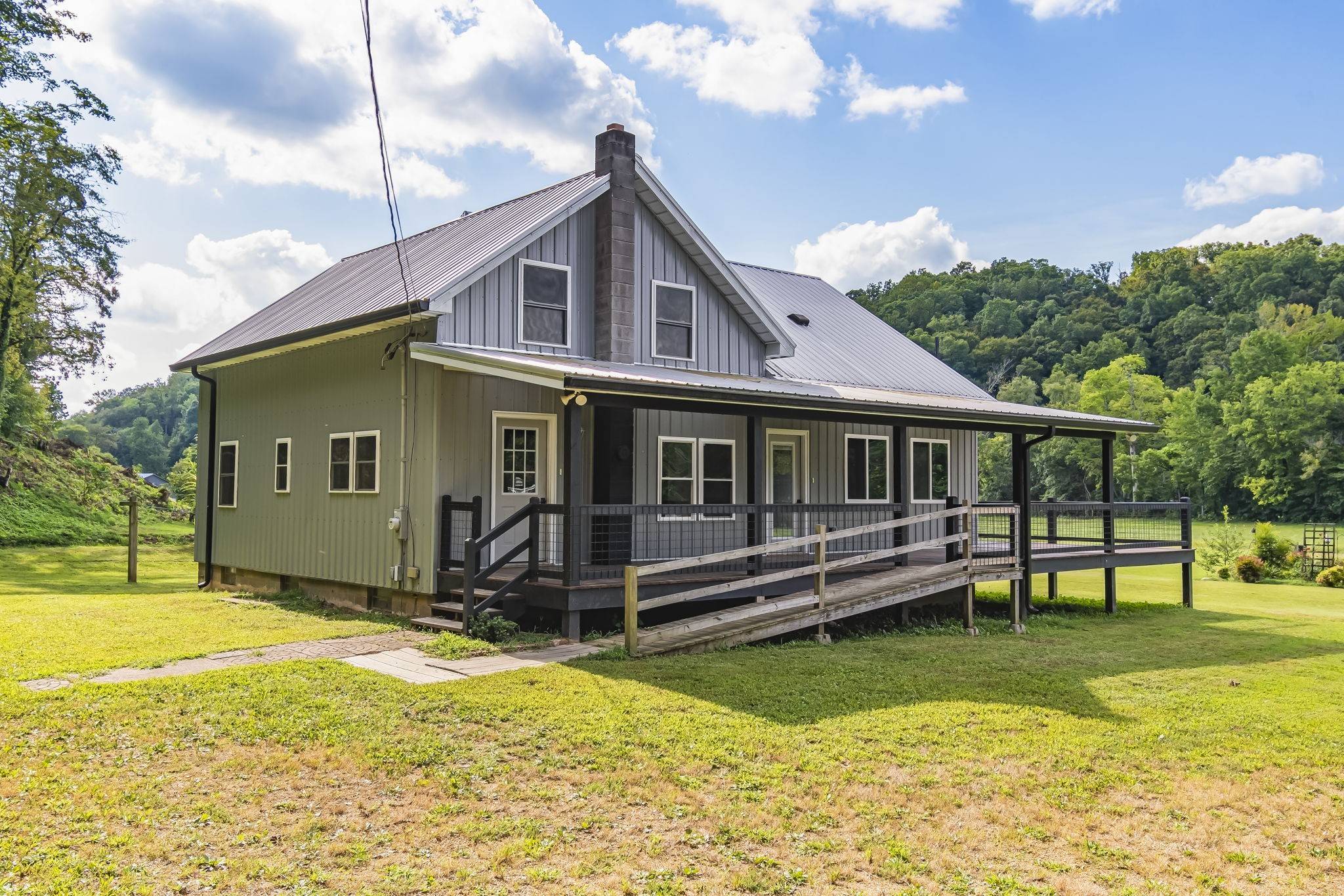 3344 Highway 438 E, Pleasantville, TN 37033