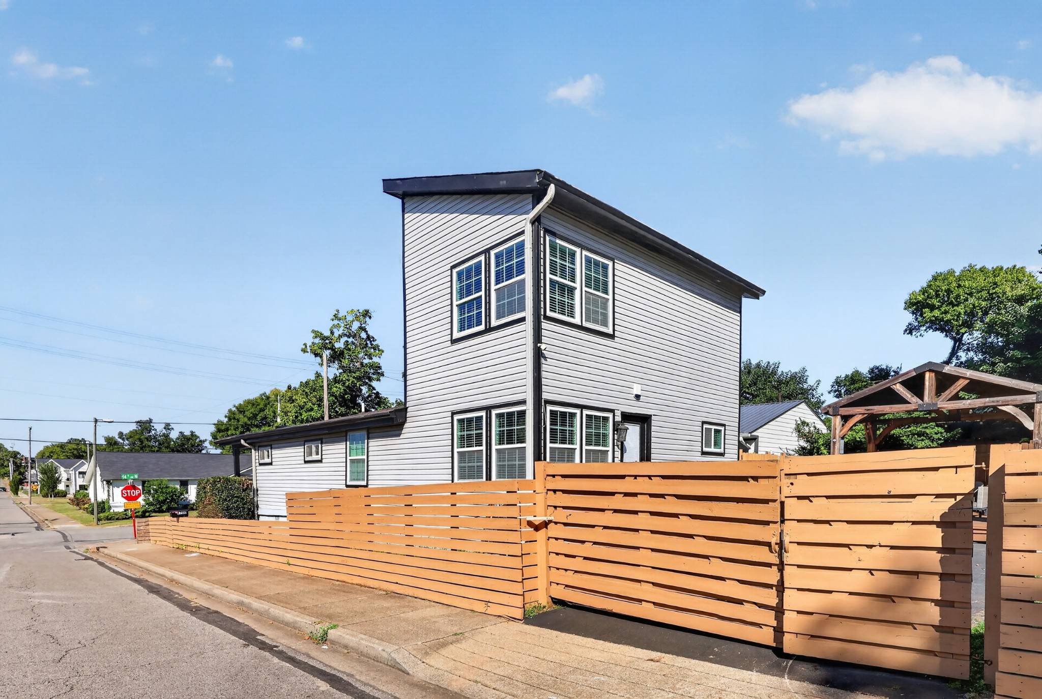 1700 14th Ave #N, Nashville, TN 37208