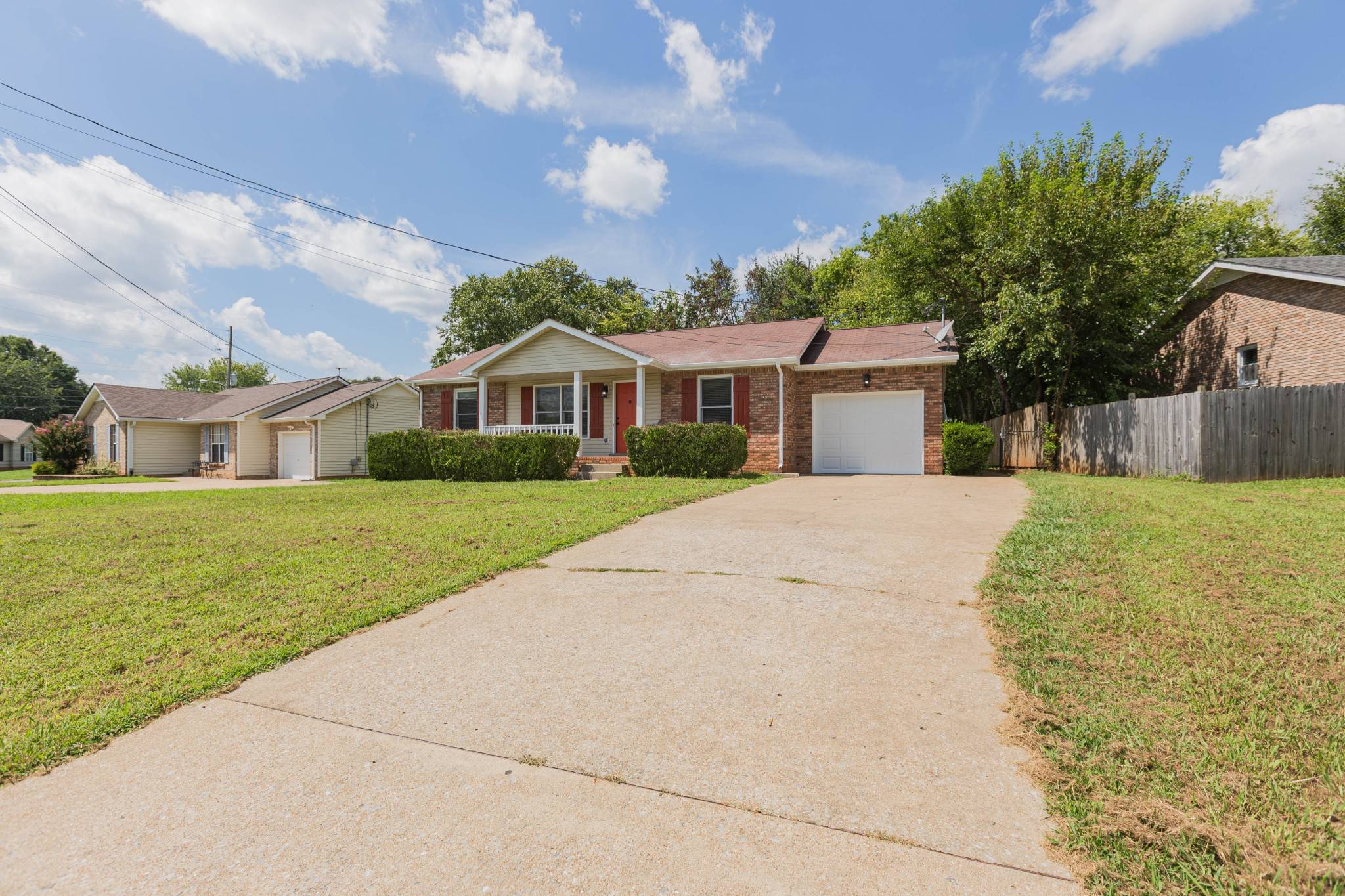 3820 Marla Cir, Clarksville, TN 37042