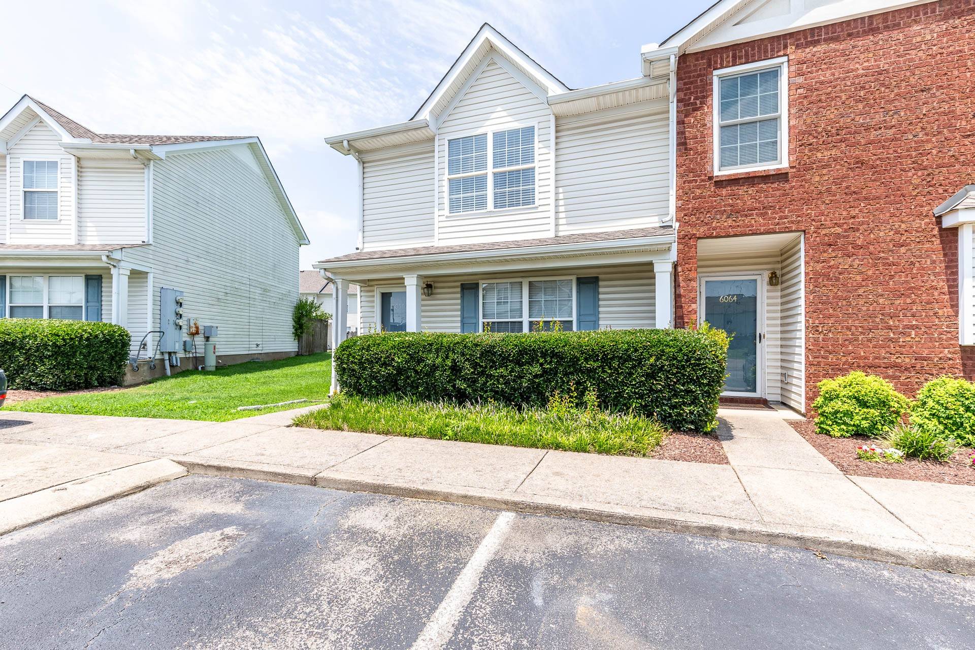 6066 Sagi Cir, La Vergne, TN 37086