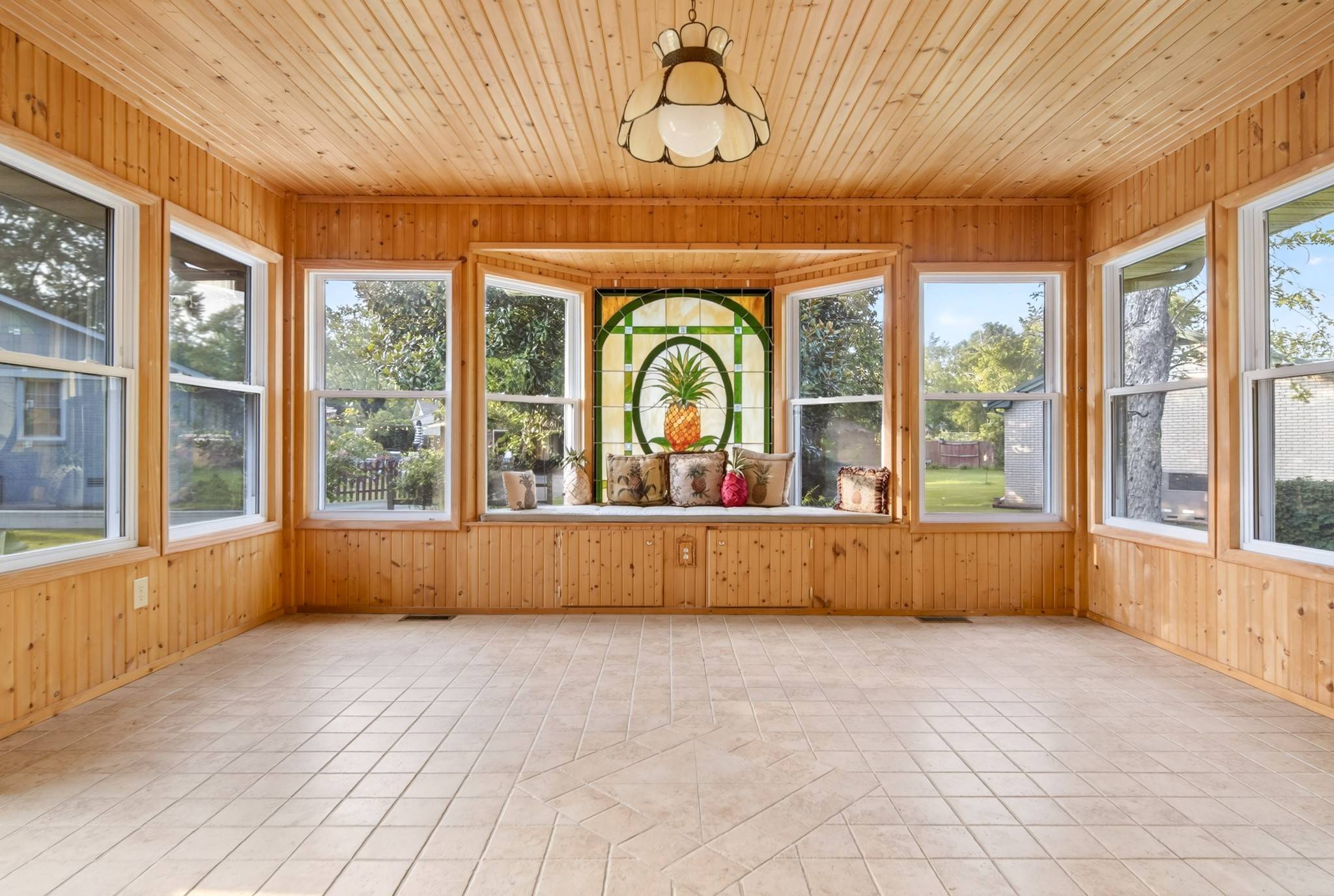 313 Hitt Ln, Goodlettsville, TN 37072