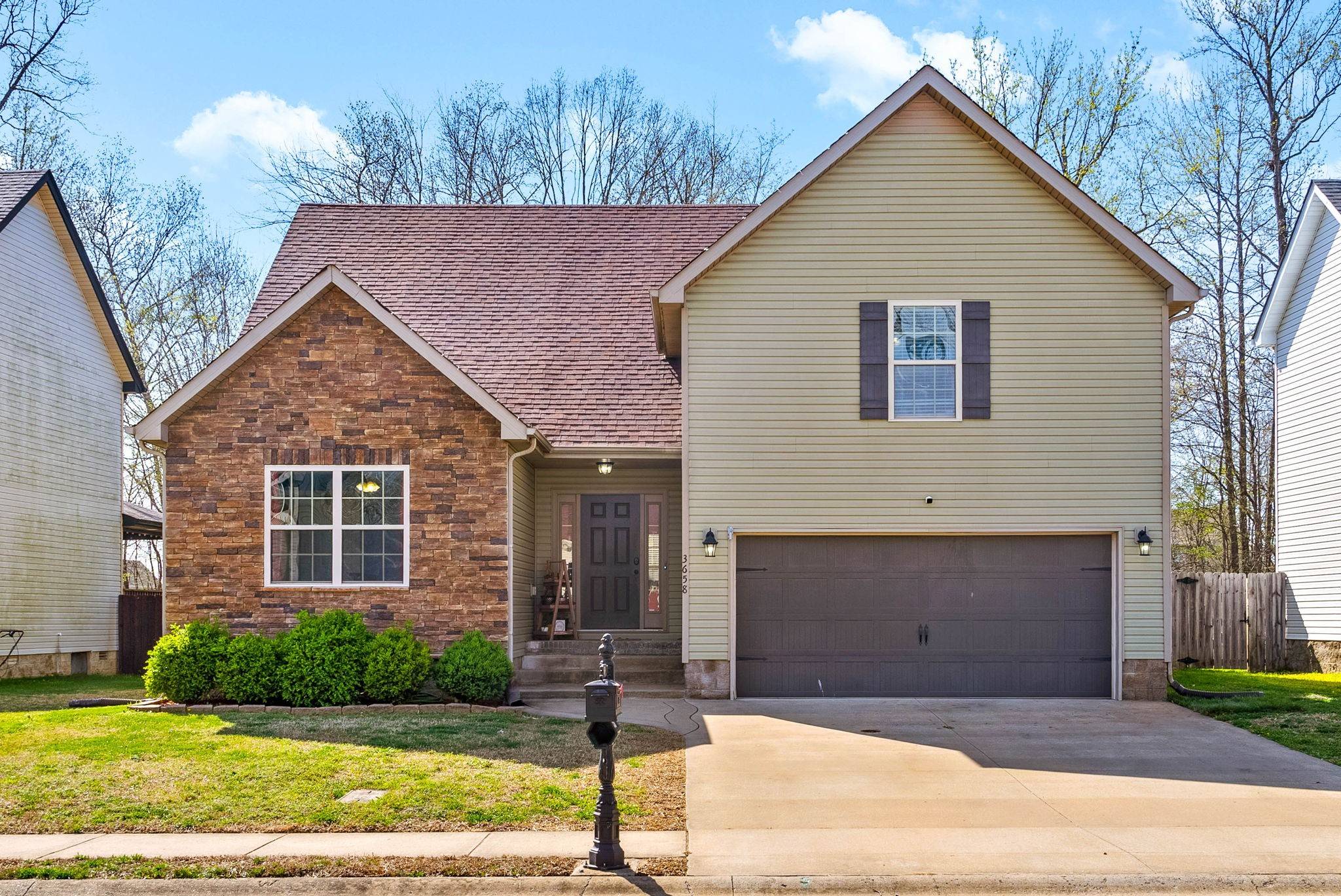 3658 Fox Tail Dr, Clarksville, TN 37040