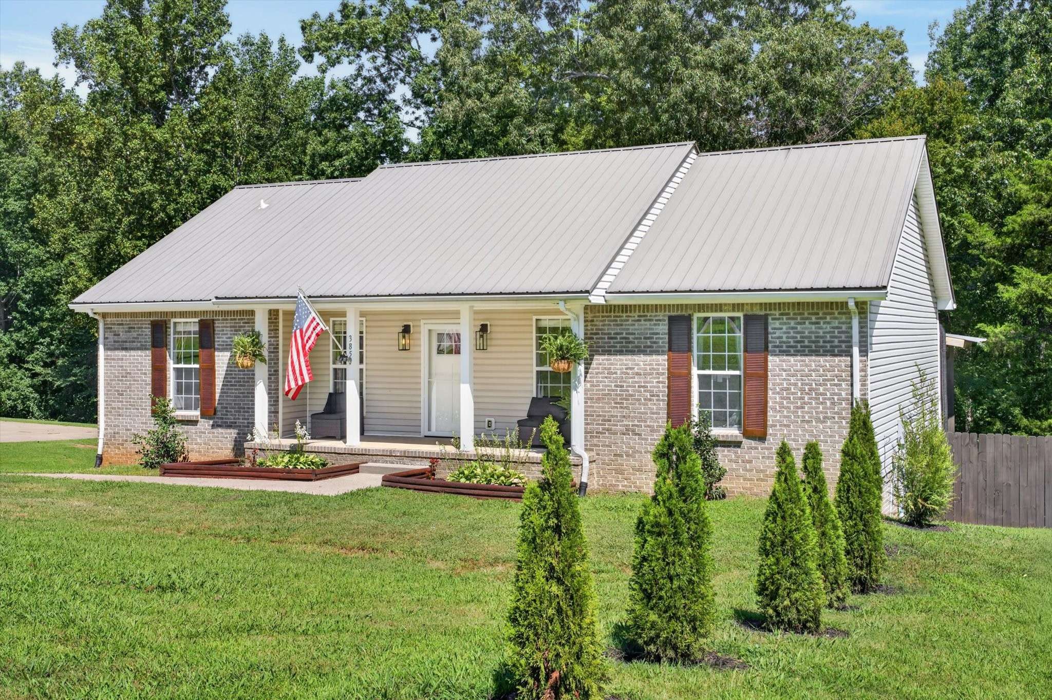 385 Belmont Rd, Clarksville, TN 37040