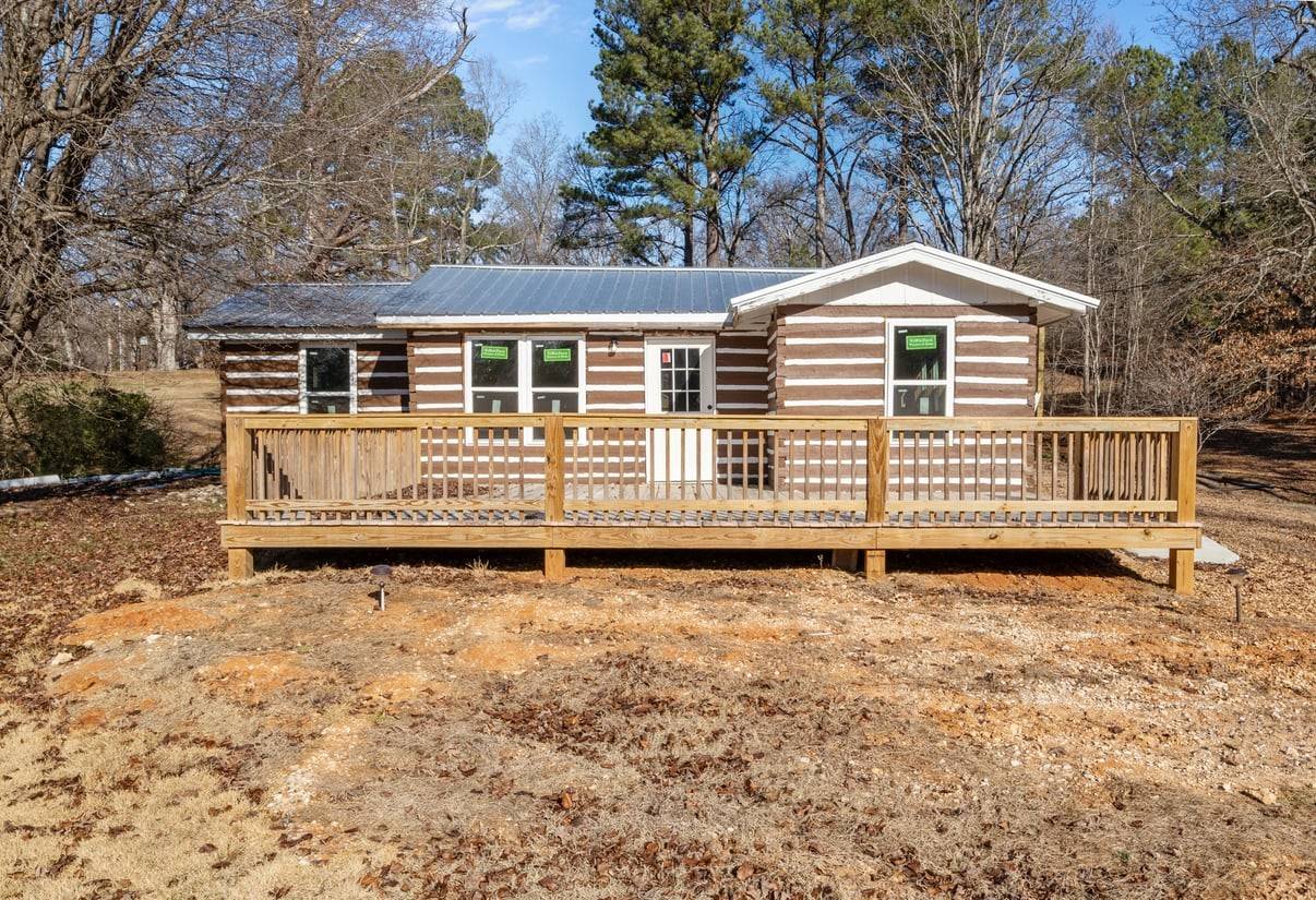 70 Old Bruceton Rd, Bruceton, TN 38317