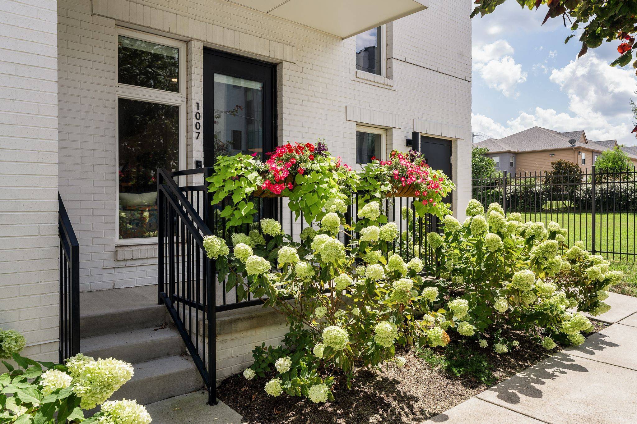 1007 Scovel St, Nashville, TN 37208