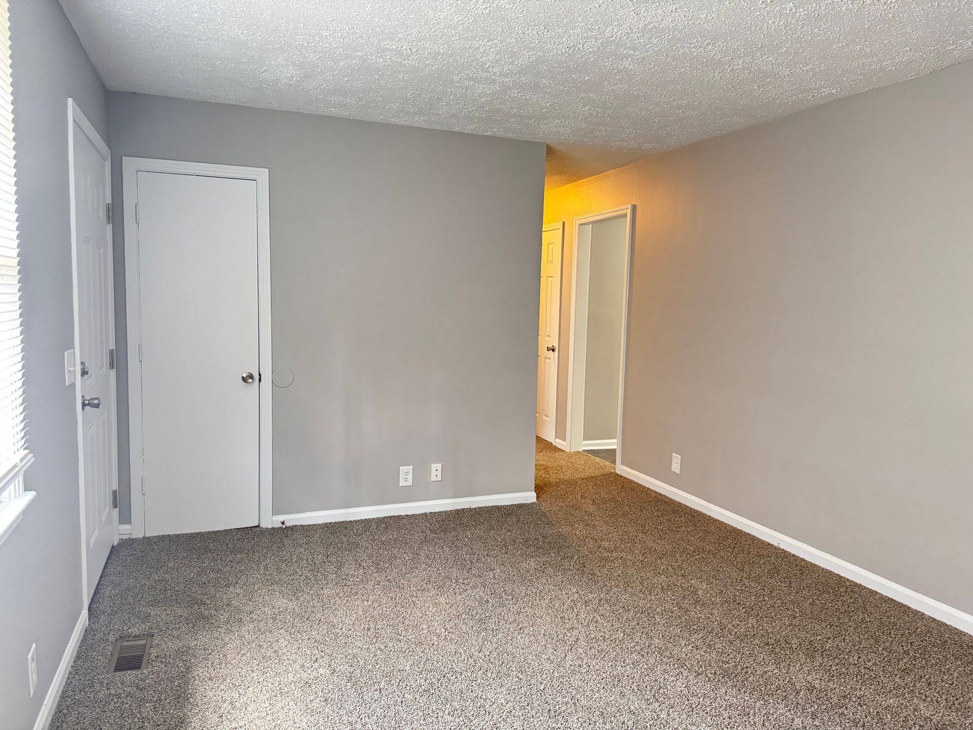 2213 Glory Dr, Clarksville, TN 37043