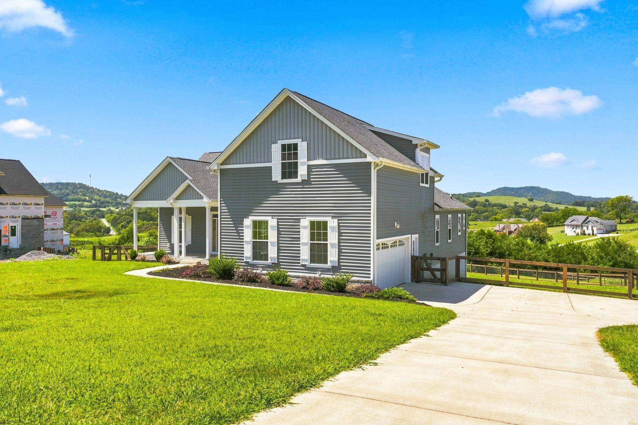 630 Bridle Path Ln, Hartsville, TN 37074
