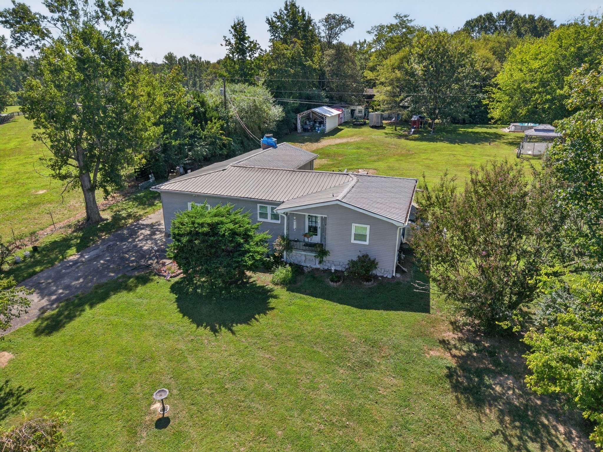 128 Smith Mill Rd, Fayetteville, TN 37334