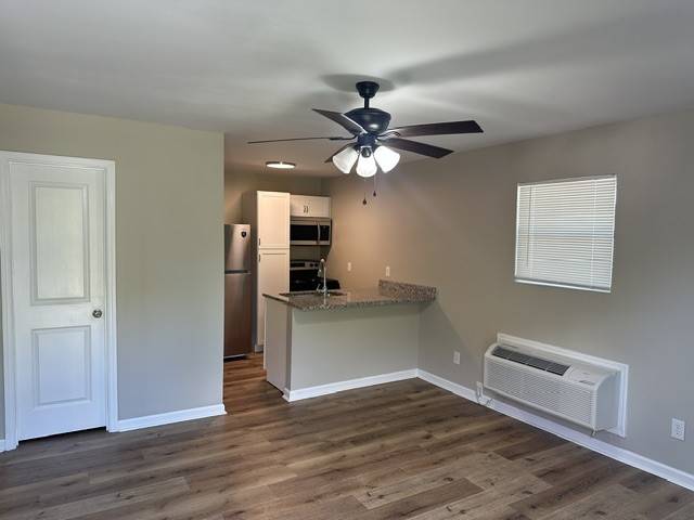 555 Wildwood Ave #SE #4, Cleveland, TN 37311