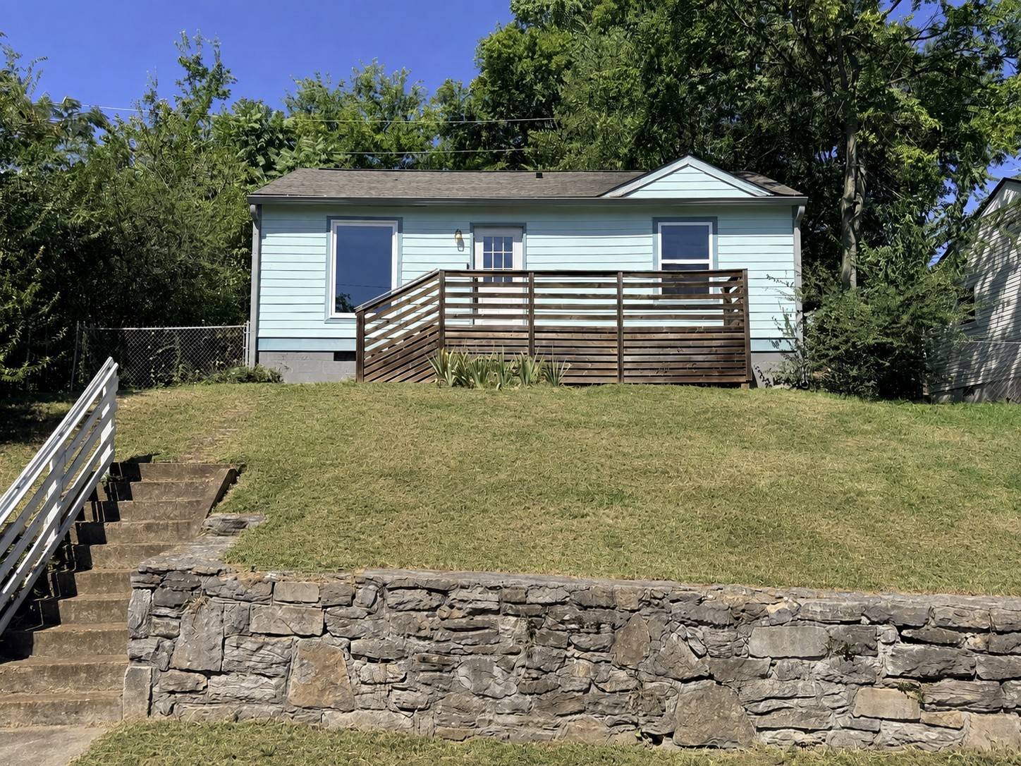 912 S 14th St, Nashville, TN 37206