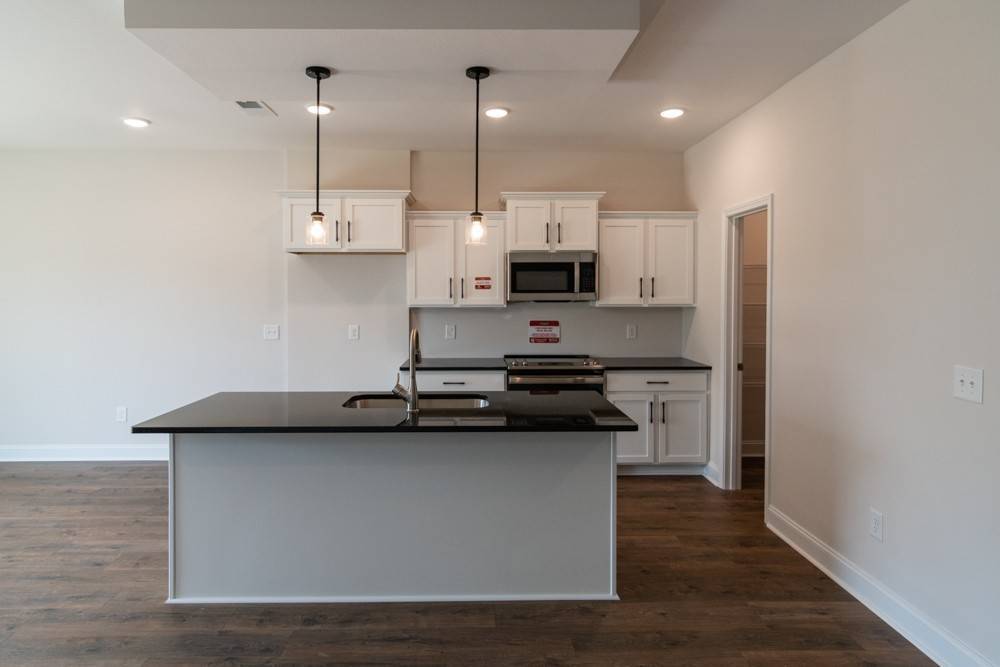 624 Southern Pass Run, Clarksville, TN 37043