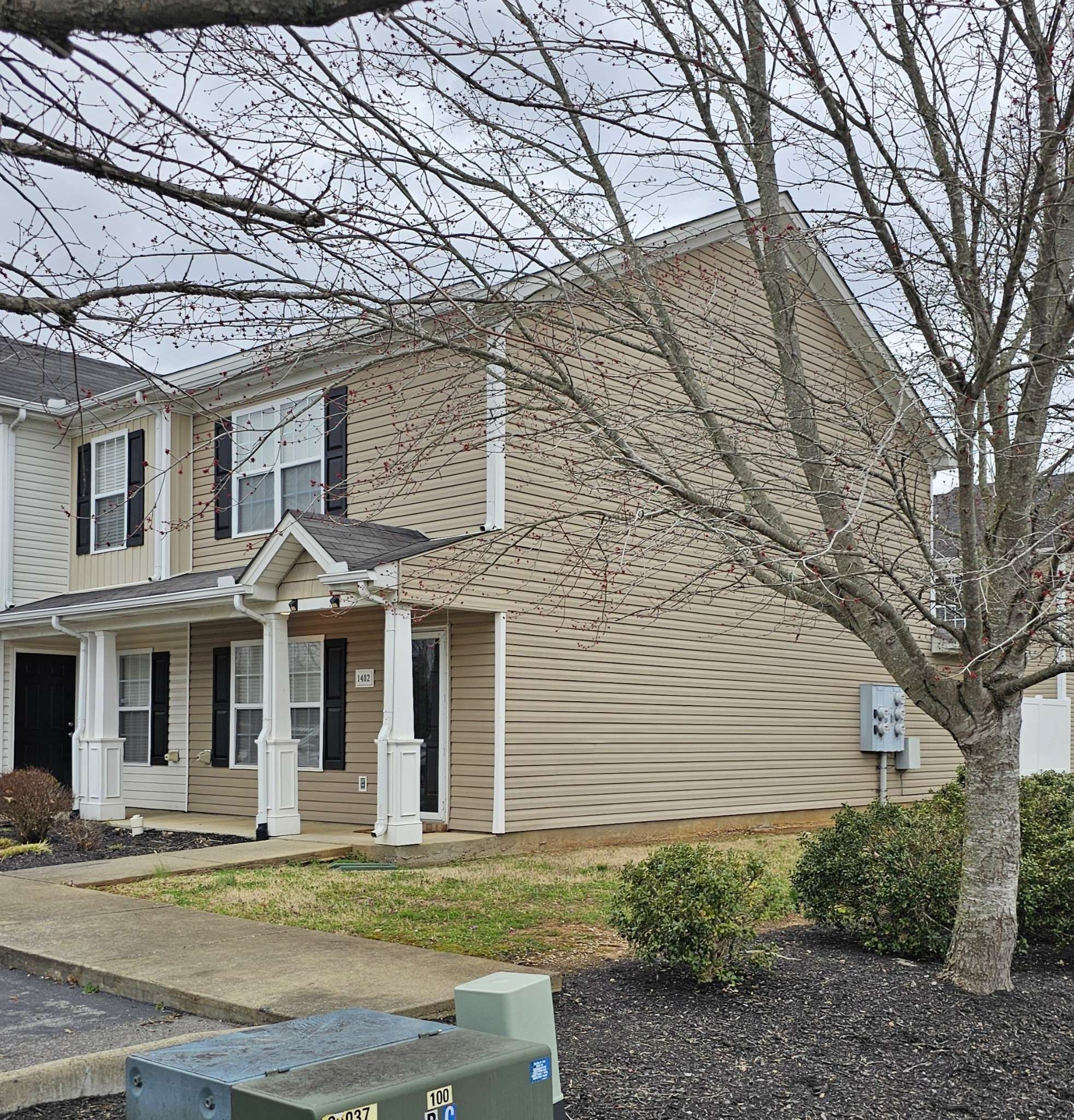 1402 Orange Ct, Murfreesboro, TN 37130