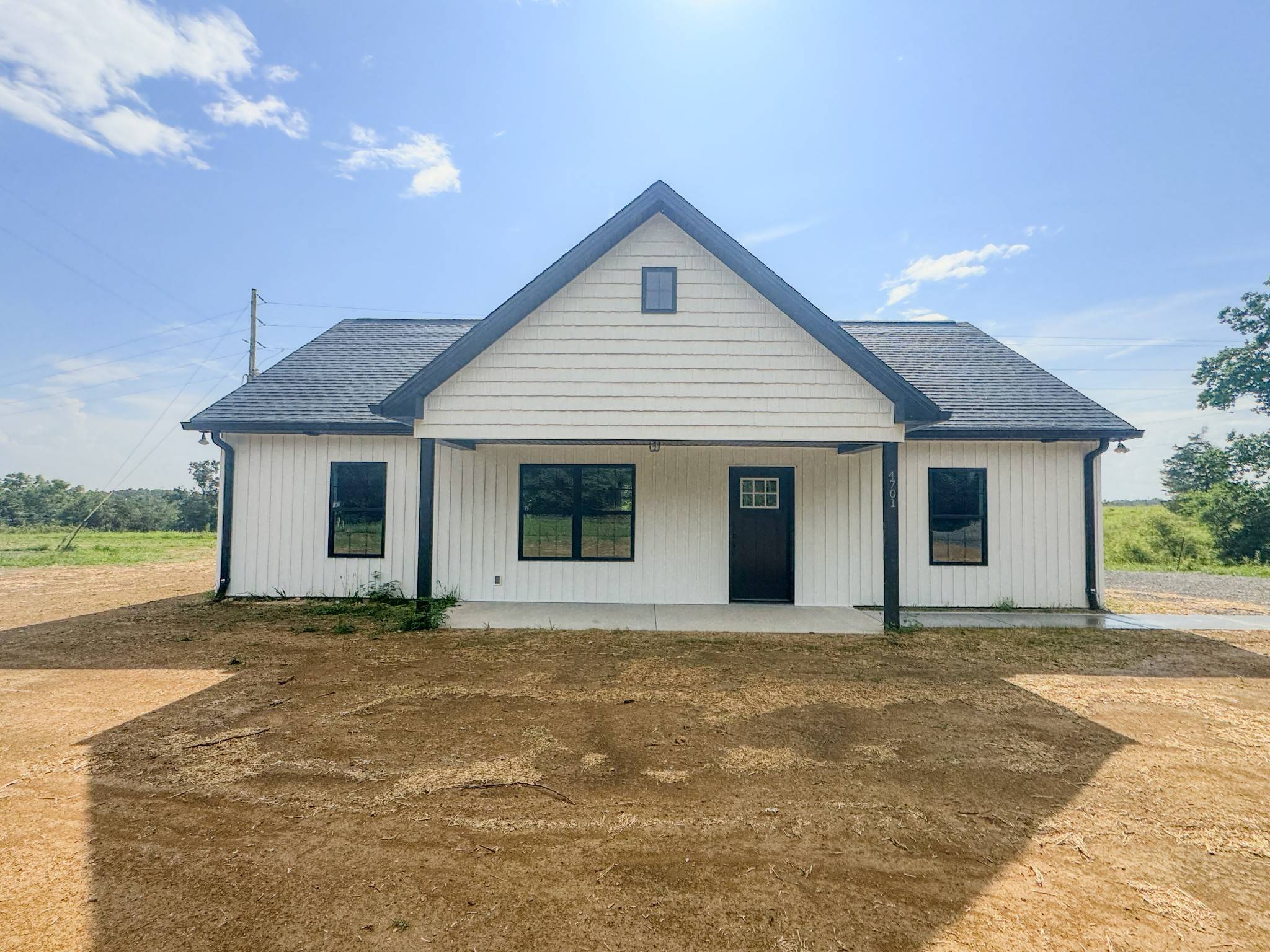 4701 Scottsville Rd, Lafayette, TN 37083