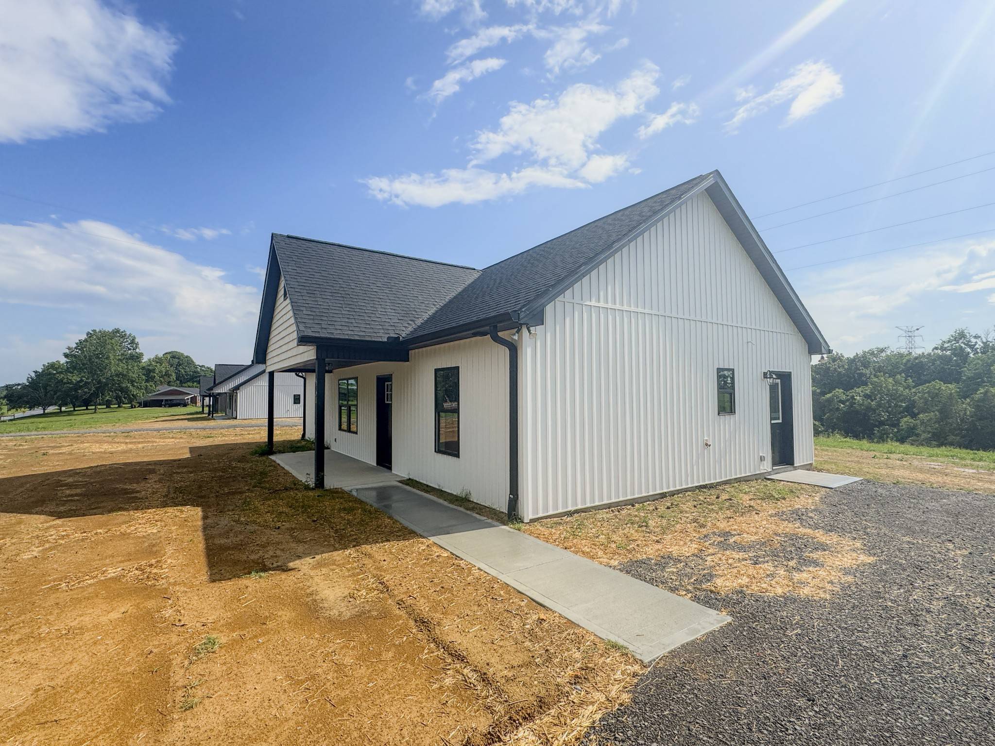 4701 Scottsville Rd, Lafayette, TN 37083