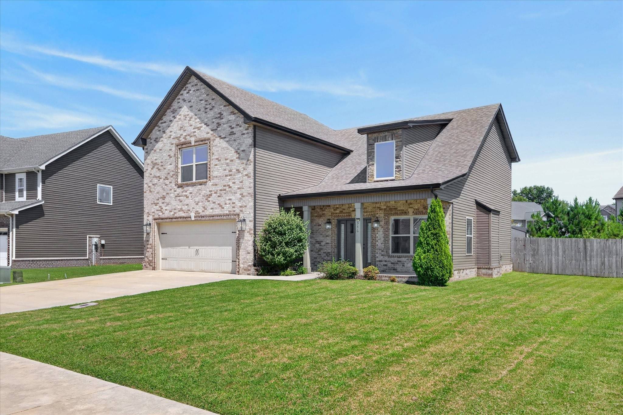 346 Rye Dr, Clarksville, TN 37043