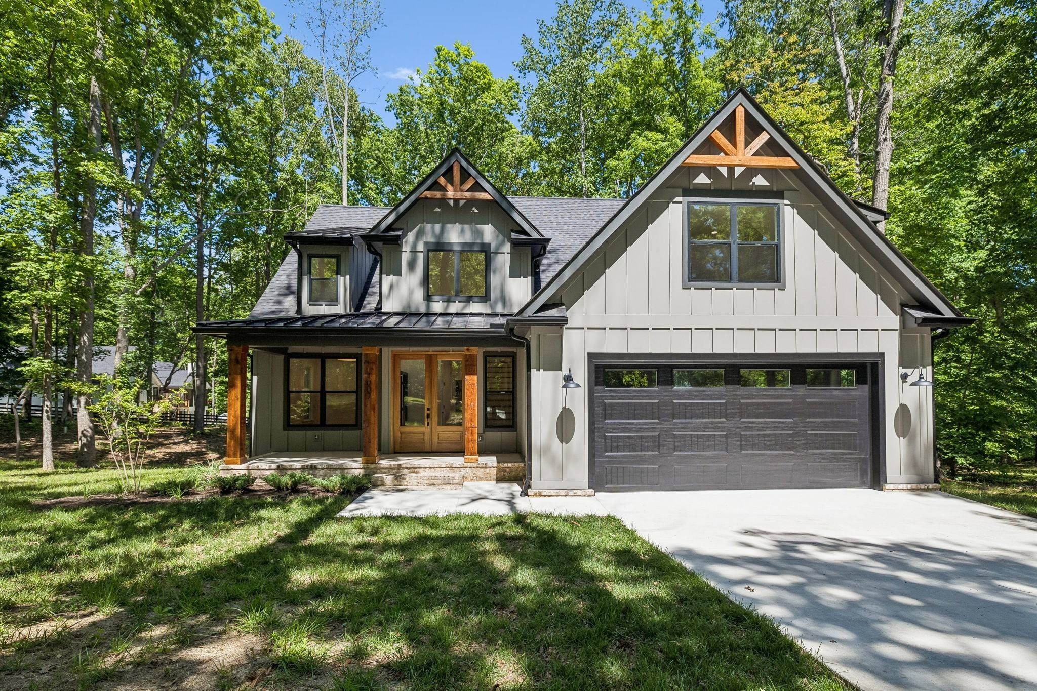 1007 Pheasant Ct, Kingston Springs, TN 37082