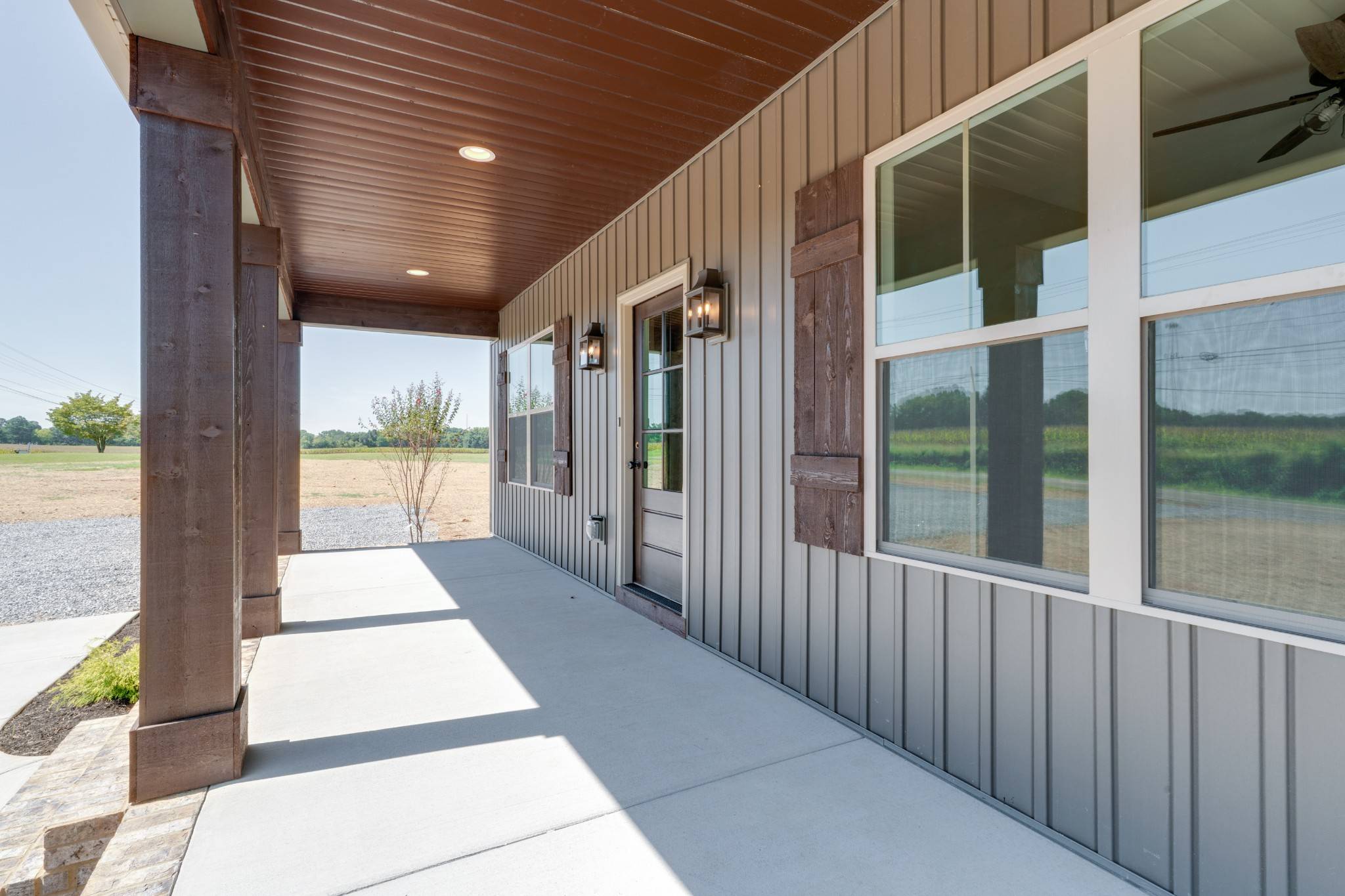 6827 Highway 41 #N, Cedar Hill, TN 37032