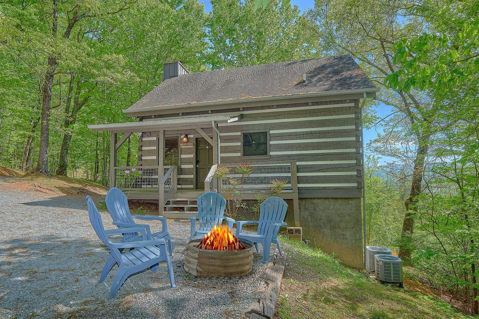 461 Sassafras Trl, Sevierville, TN 37876