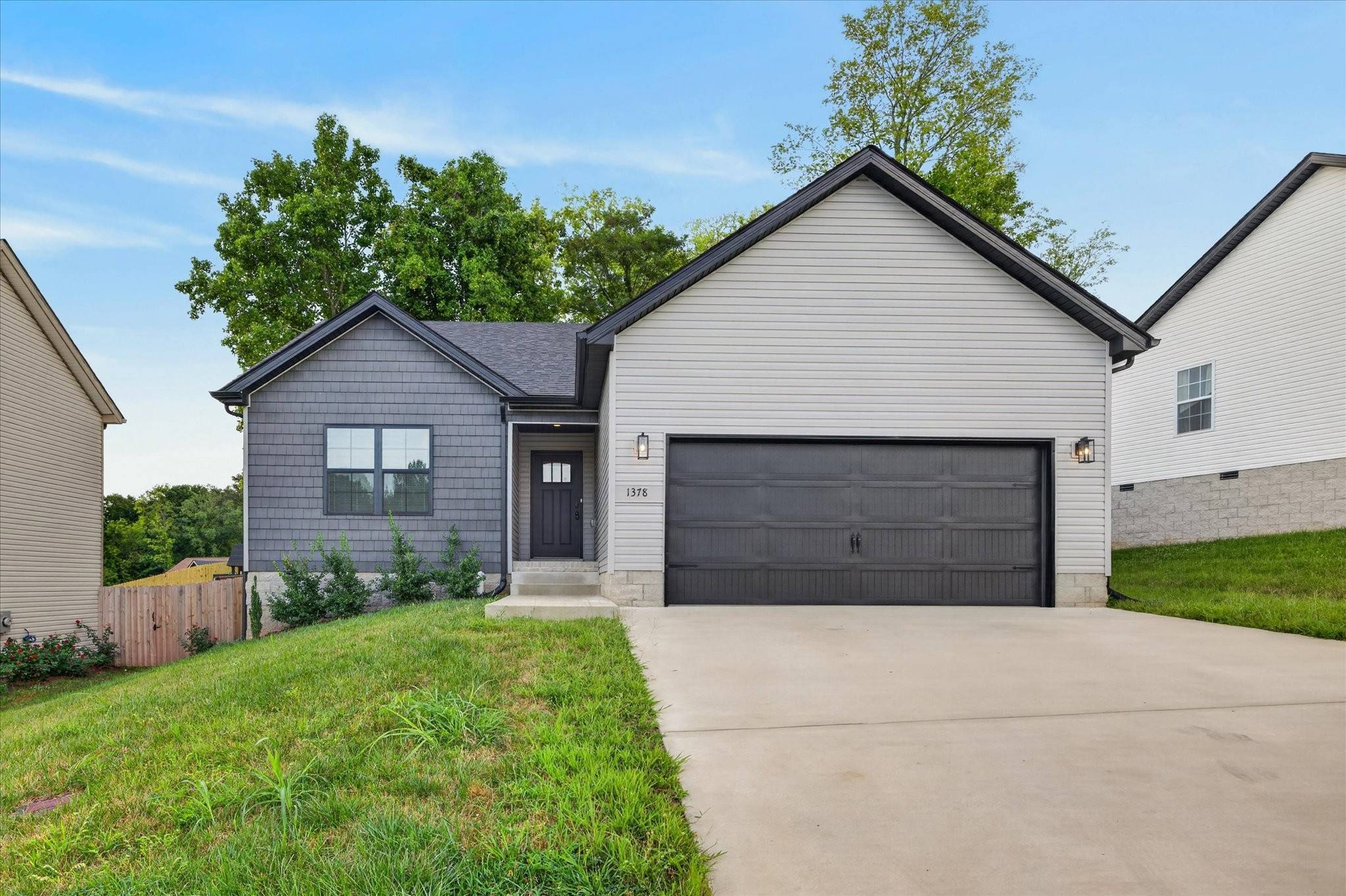 1378 Isaiah Dr, Clarksville, TN 37042