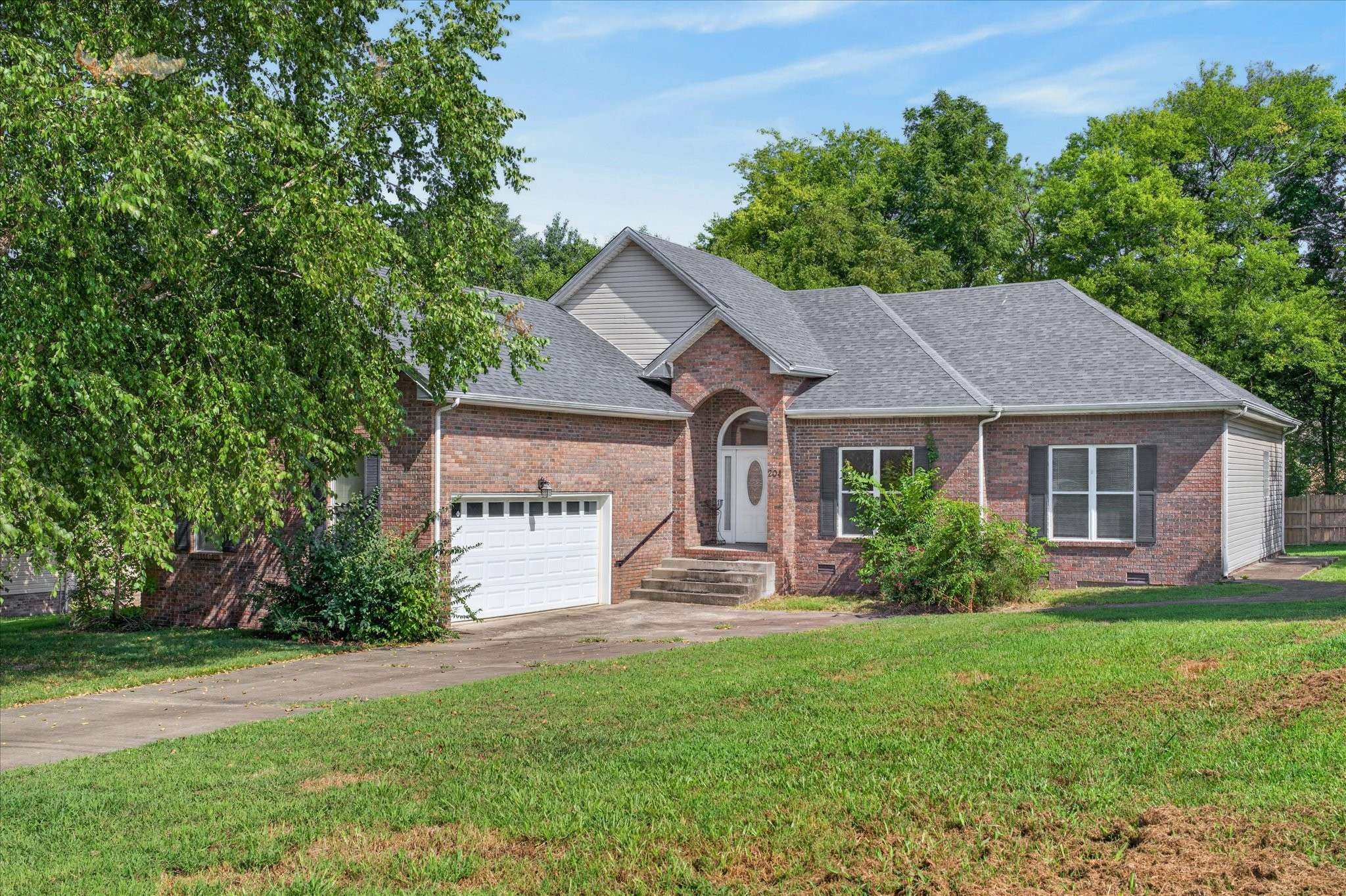 204 Cheshire Rd, Clarksville, TN 37043
