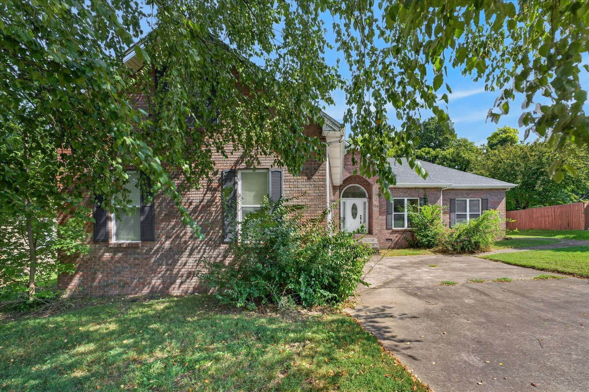 204 Cheshire Rd, Clarksville, TN 37043