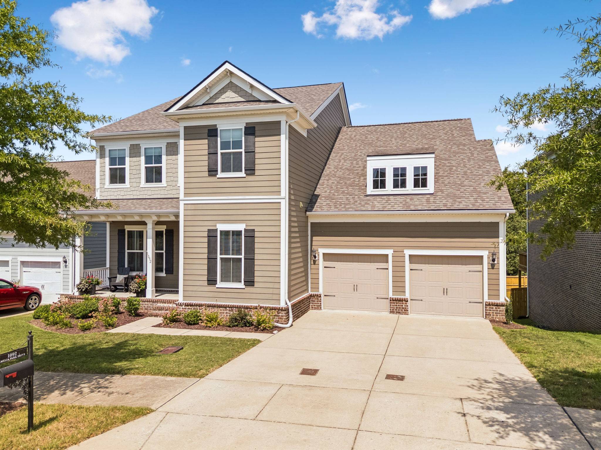 1092 Amelia Park Dr, Franklin, TN 37067