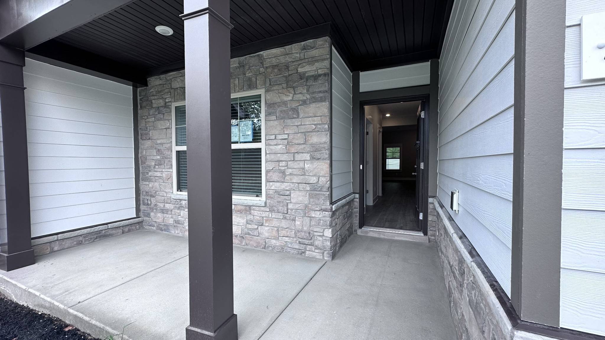 1420 Suzanne Drive, Murfreesboro, TN 37128