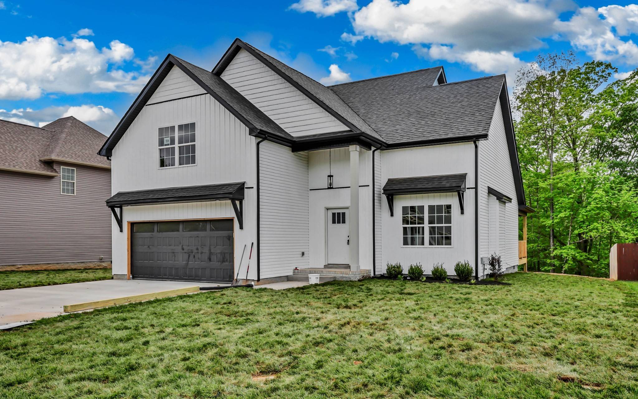 265 Wayne Hall Rd, Clarksville, TN 37040