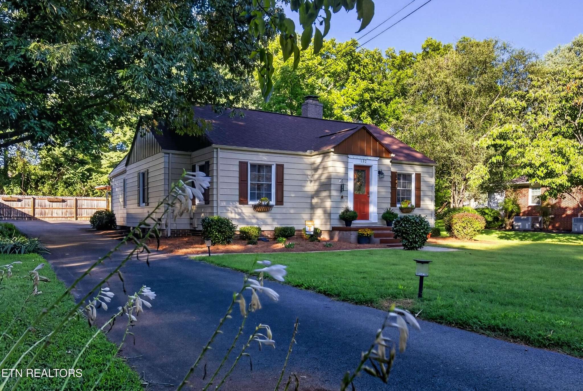 132 Lonas Drive, Maryville, TN 37803