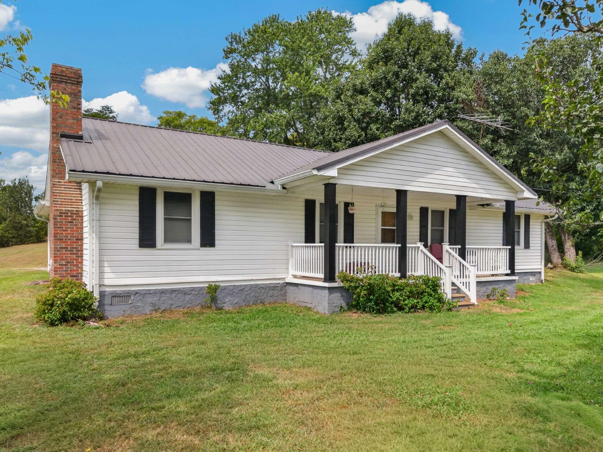 2385 Pulaski Hwy, Fayetteville, TN 37334