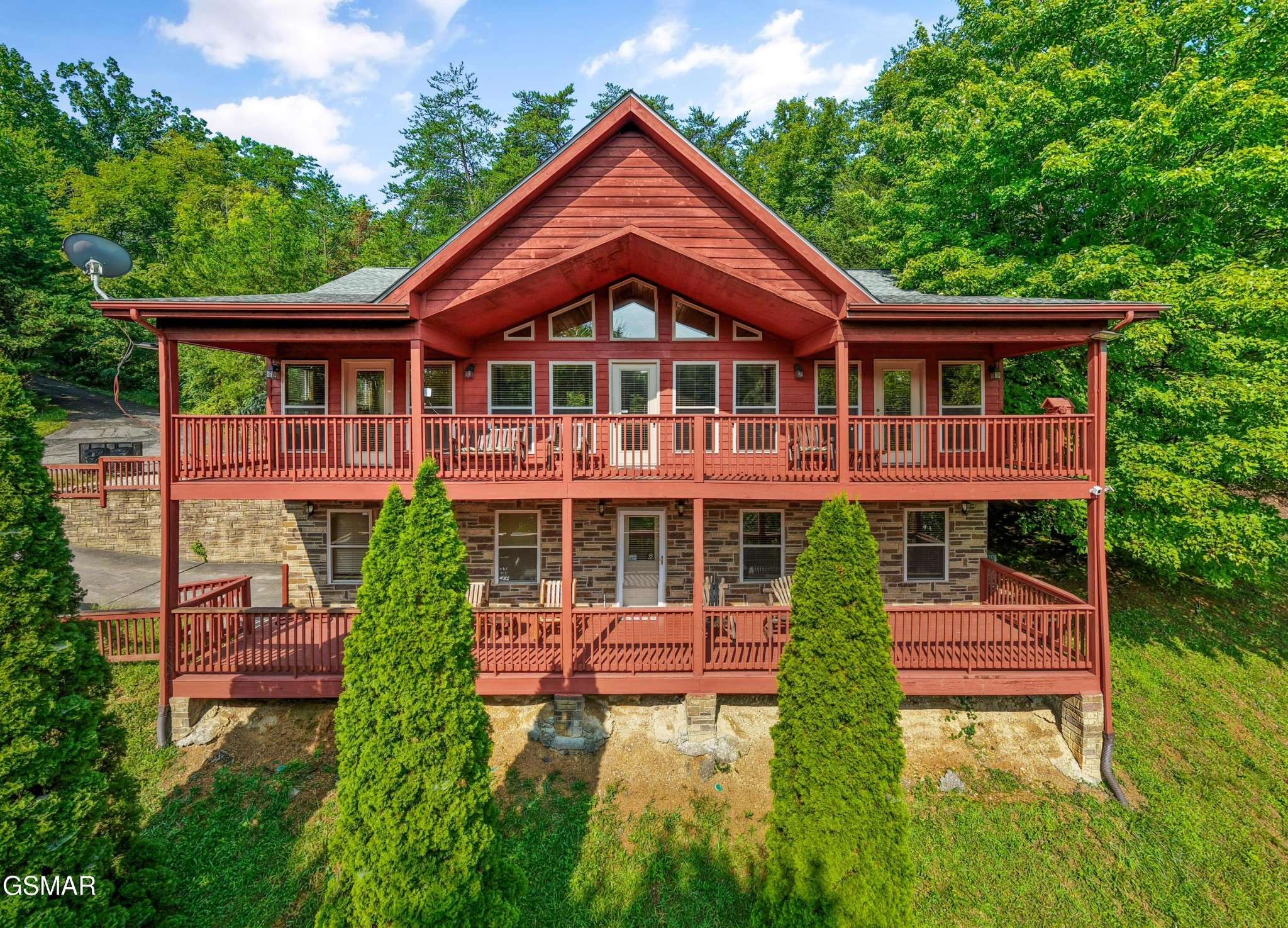 1029 Shadow Ridge Drive, Sevierville, TN 37862