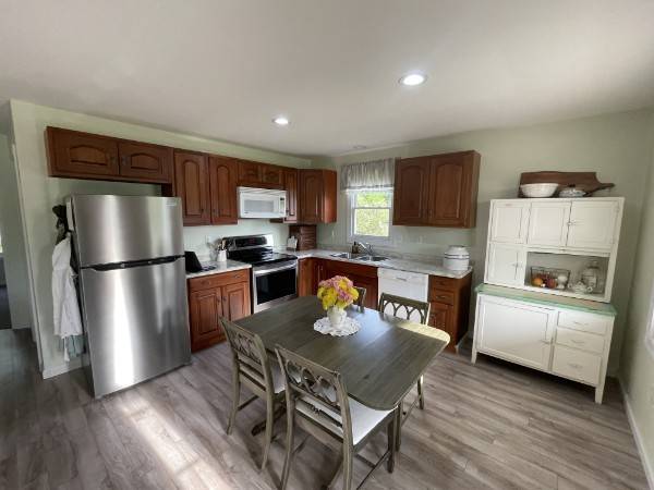 105 General Ave, Centerville, TN 37033