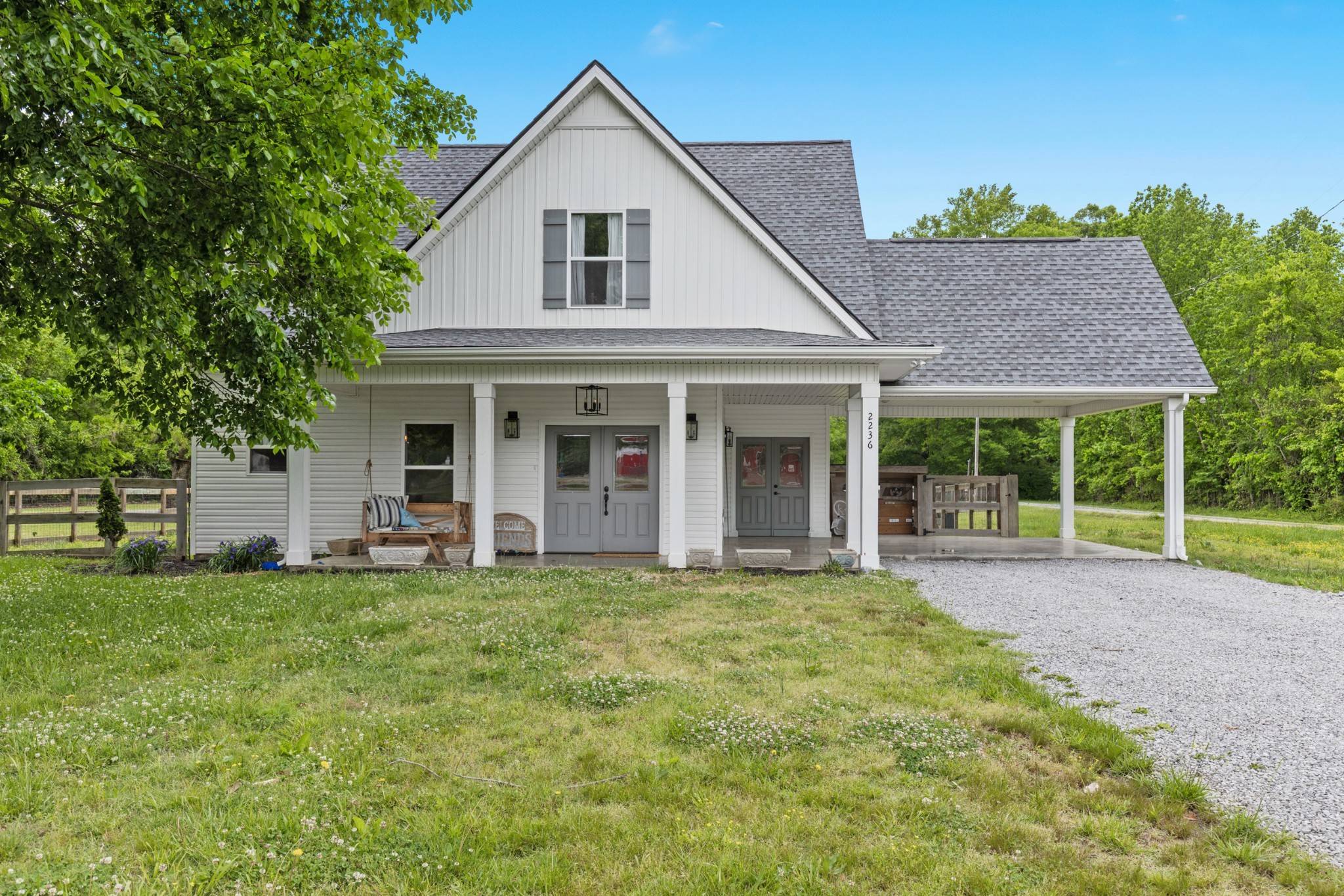 2236 Old Washington Rd, Cedar Hill, TN 37032
