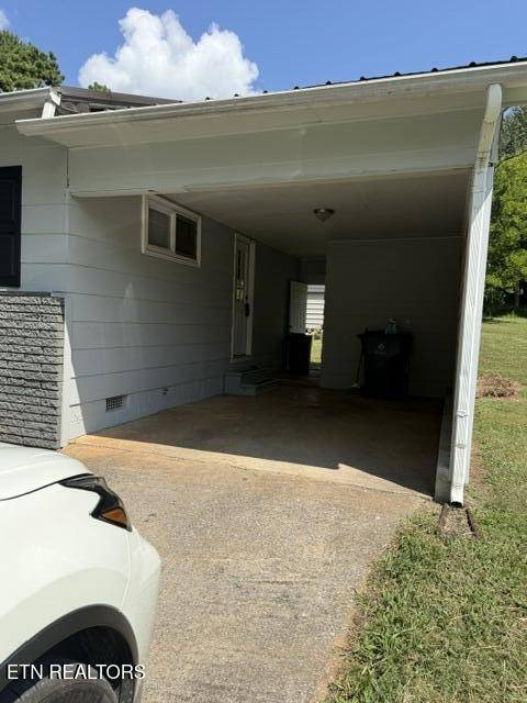232 Meadow Lane, Sweetwater, TN 37874