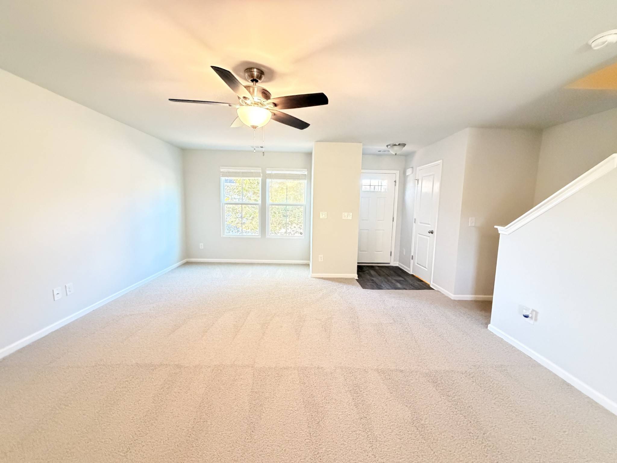 1869 Belle Arbor Dr, Nashville, TN 37207
