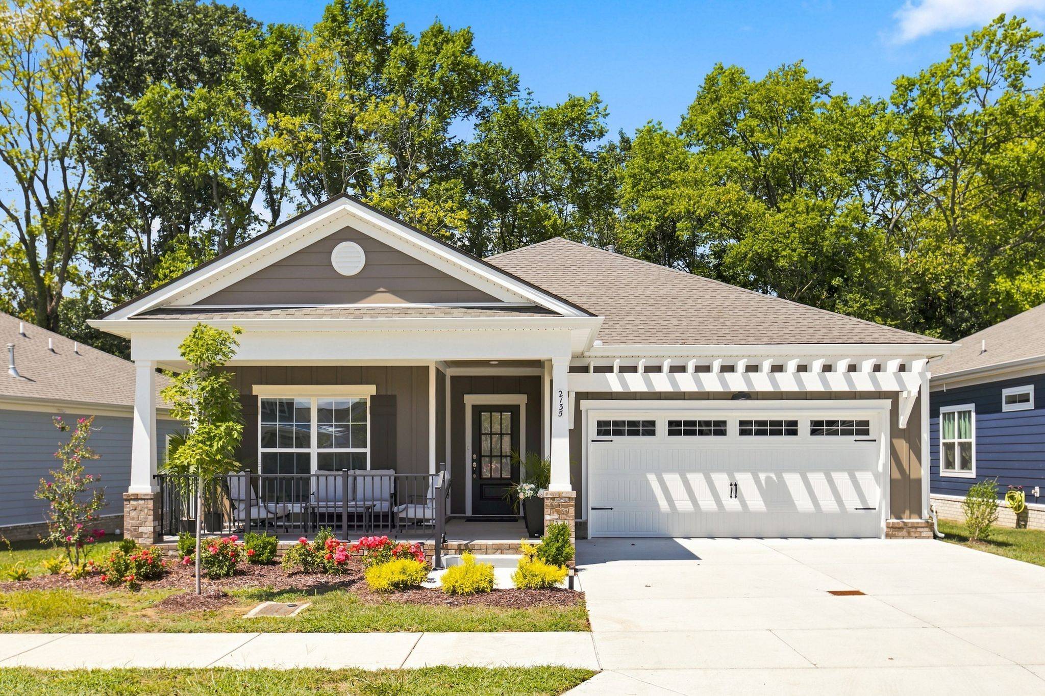 2135 Rotorua Dr #E, Antioch, TN 37013