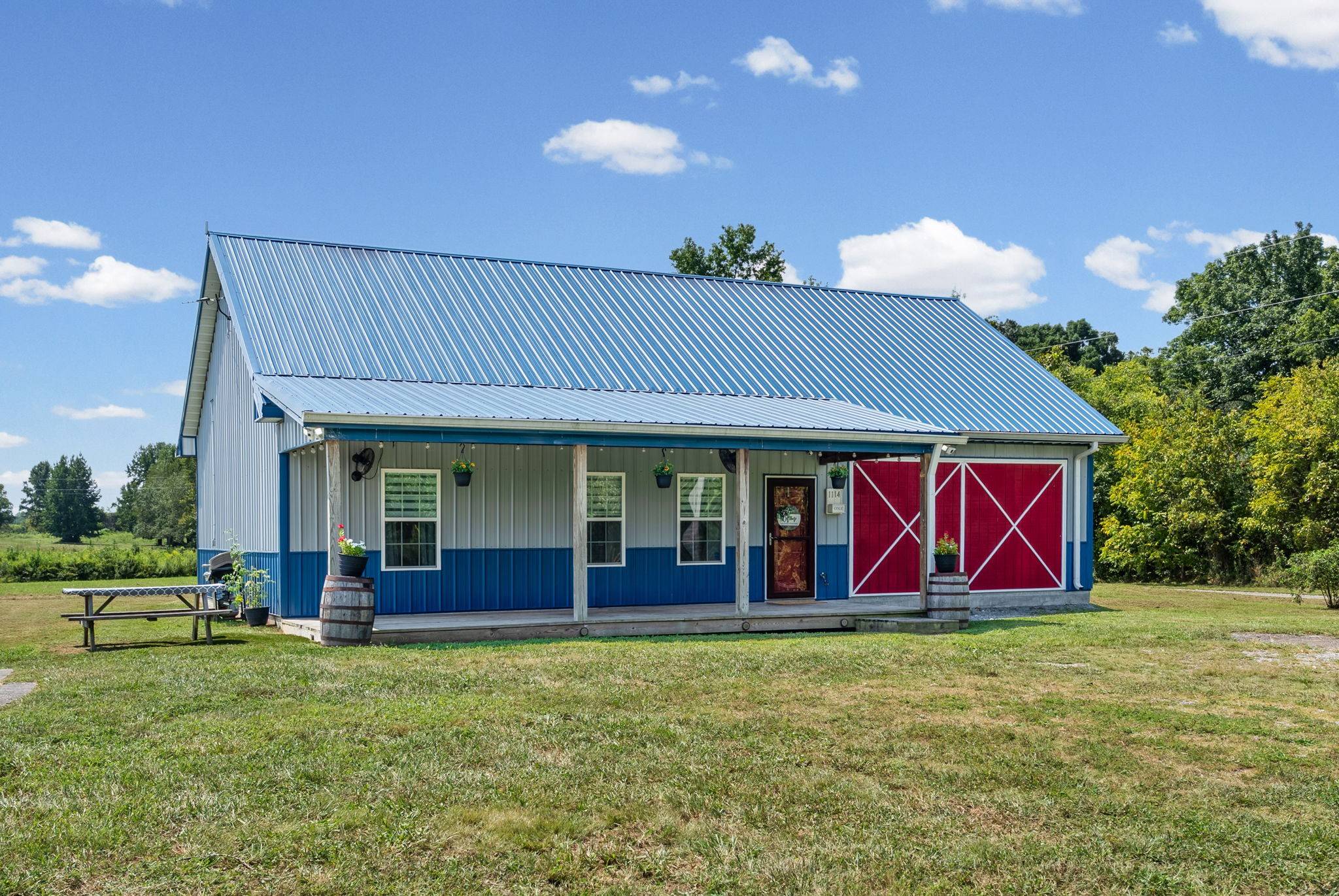 1114 Sun Crest Ln, Springfield, TN 37172