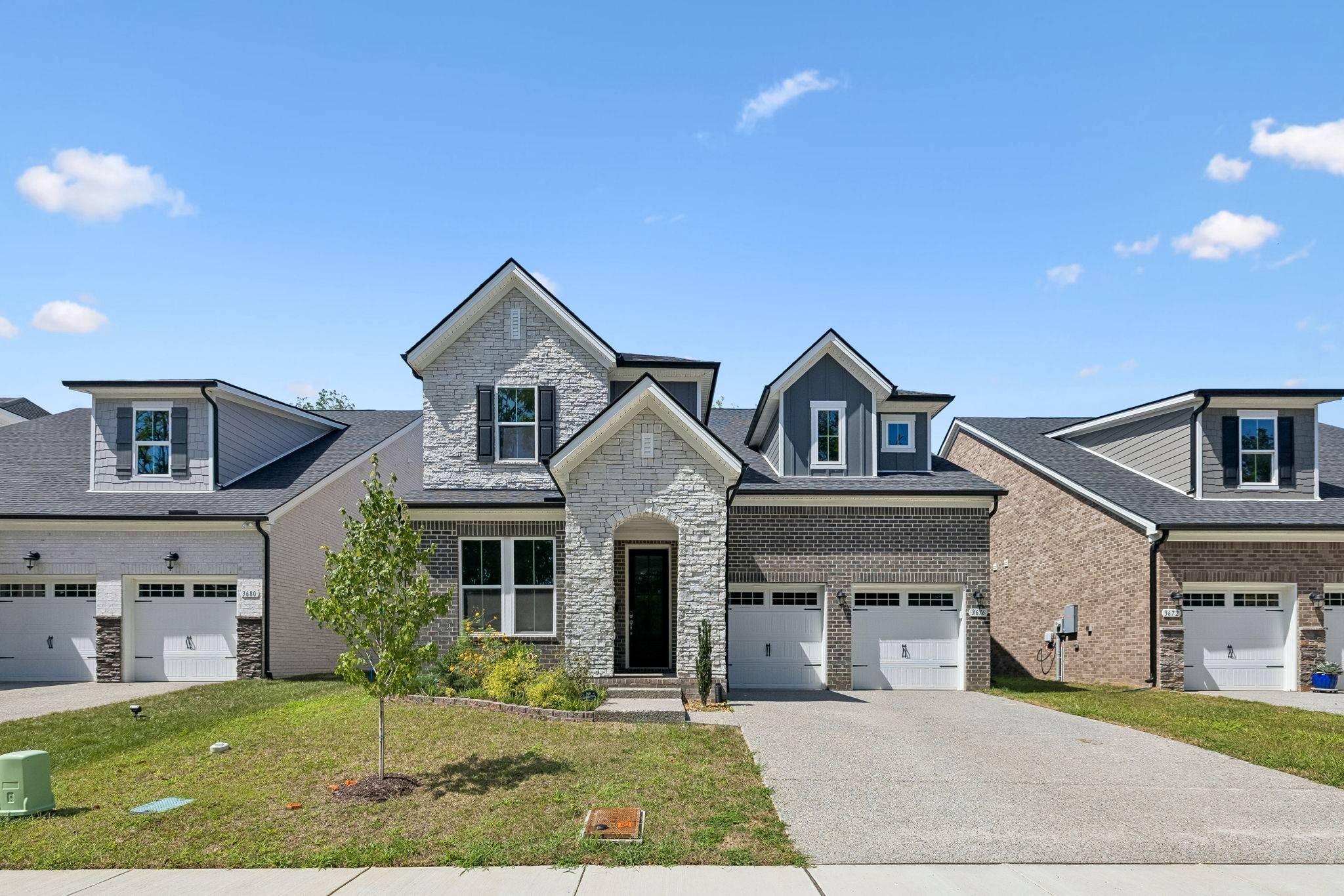 3676 Pierside Dr, Hermitage, TN 37076