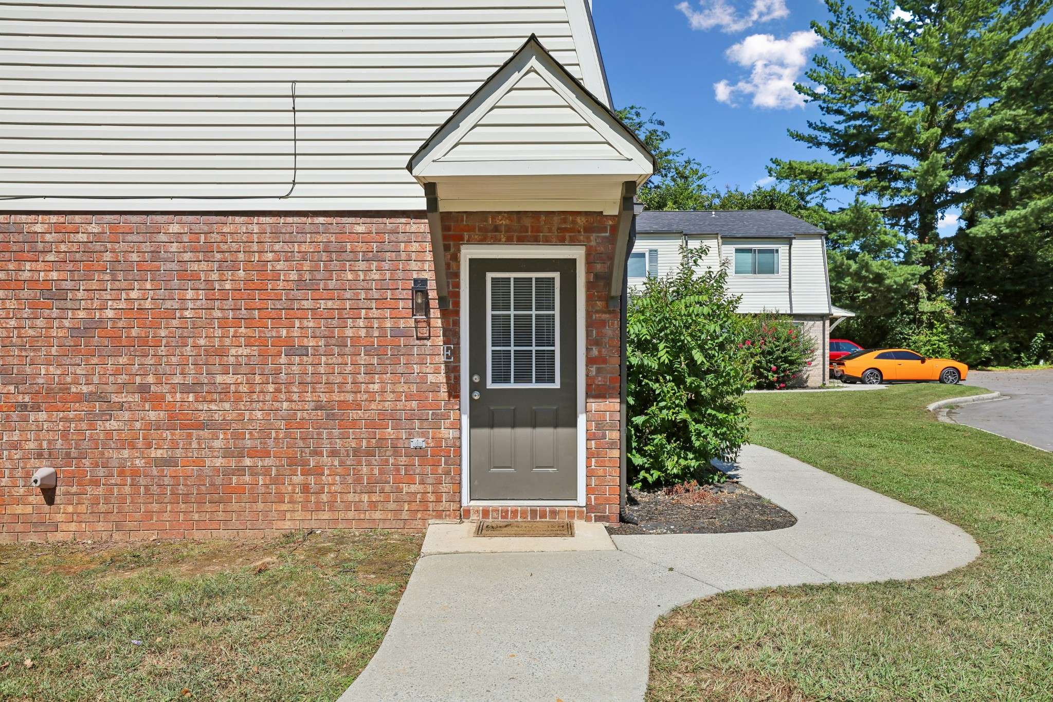 601 E Grundy St #Unit E, Tullahoma, TN 37388
