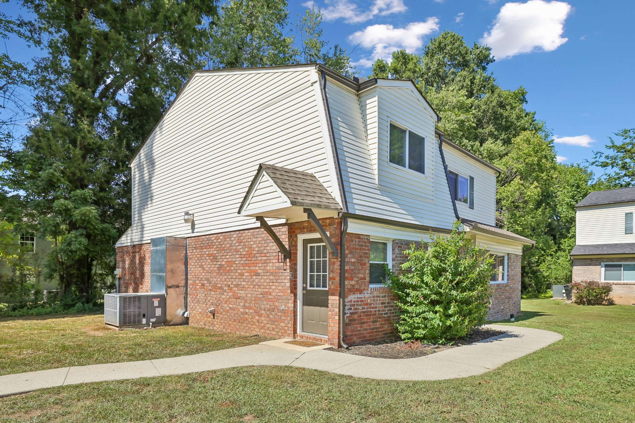 601 E Grundy St #Unit E, Tullahoma, TN 37388