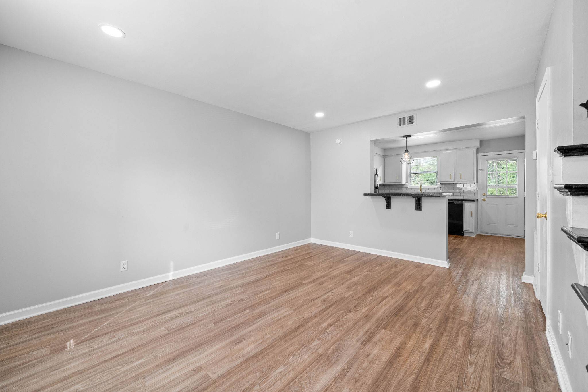 101 Tandy Dr #A, Clarksville, TN 37042