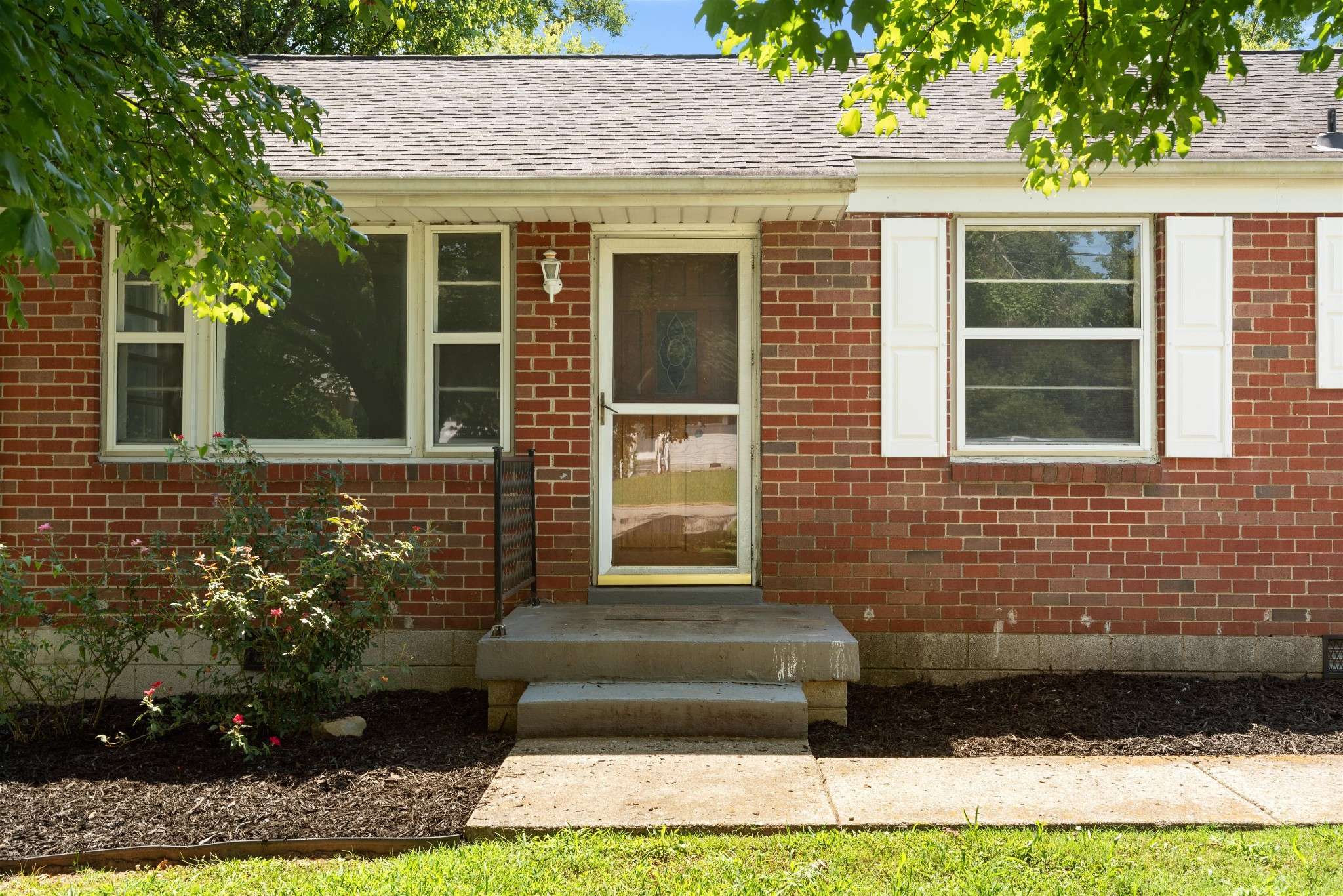 2939 Lakeland Dr, Nashville, TN 37214
